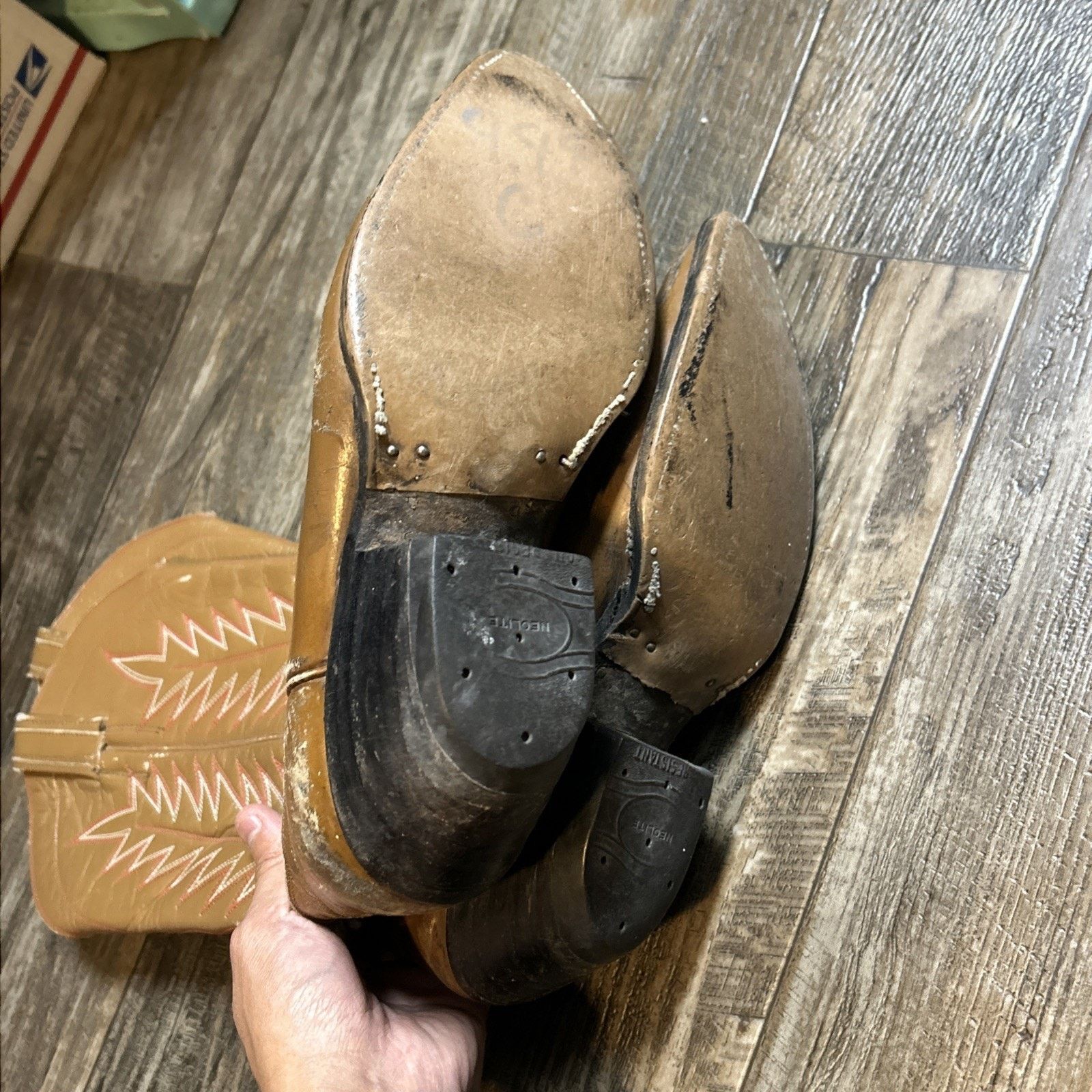 Other Vintage Hondo Ostrich Ladies Seven And A Half Boot Size 7 Size US 7 / IT 37 - 7 Thumbnail