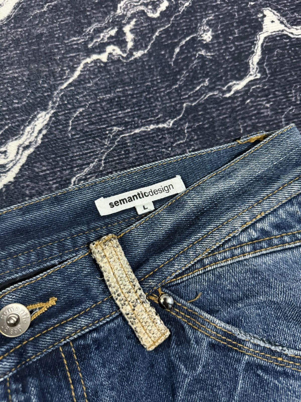 semanticdesign Semantic design snake skin jeans Size US 32 / EU 48 - 12 Thumbnail