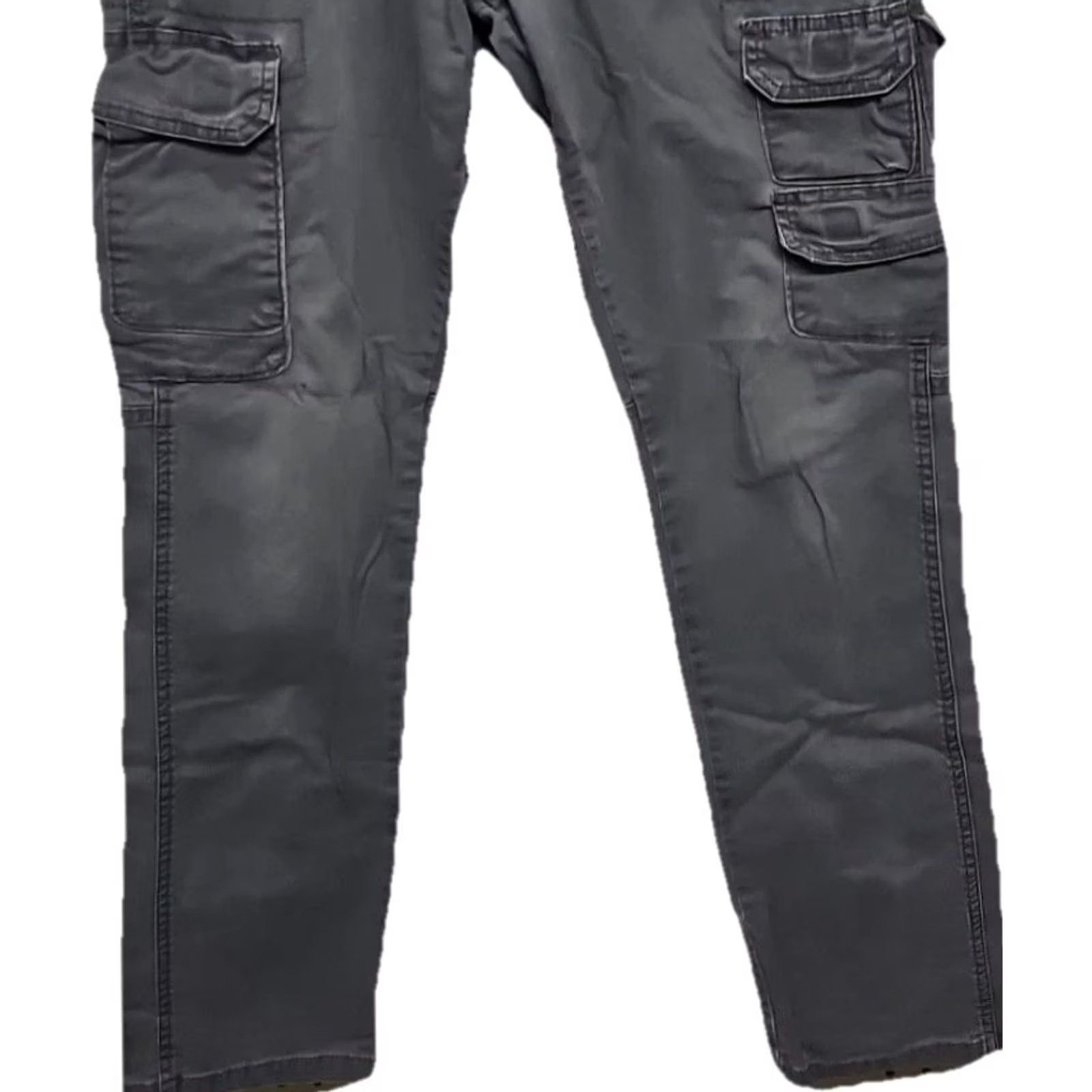 Wrangler Wrangler Cargo Pants Gray Stretch Cotton Regular Taper 30x32 Men’s Regular Inseam 32” Zip Button Flat Front Canvas Logo Zipper Size US 30 / EU 46 - 3 Thumbnail