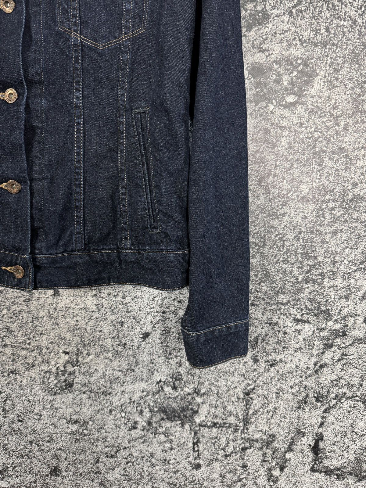 Levi's Levis Vintage Denim Trucker Jacket Classic Navy Blue Sz L Size L / US 10 / IT 46 - 5 Thumbnail