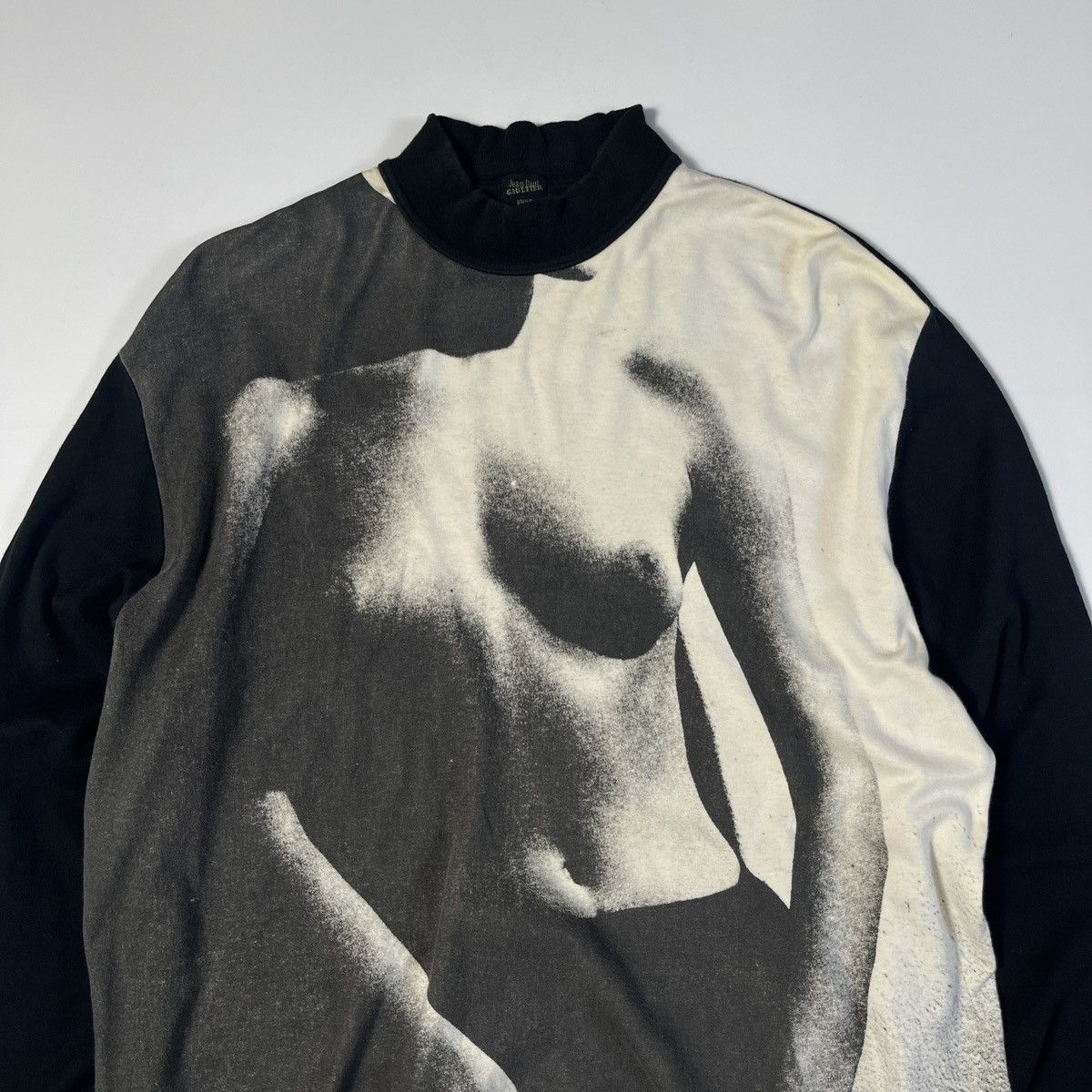Jean Paul Gaultier Jean Paul Gaultier HOMME archival nude photo print Size US M / EU 48-50 / 2 - 2 Thumbnail