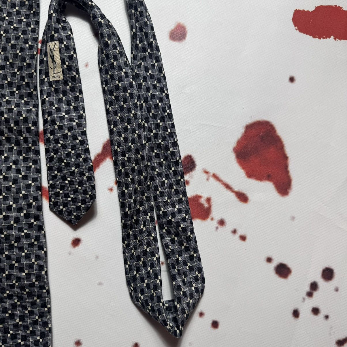 Yves Saint Laurent vintage 90s yves saint laurent big logo tie Size ONE SIZE - 2 Thumbnail