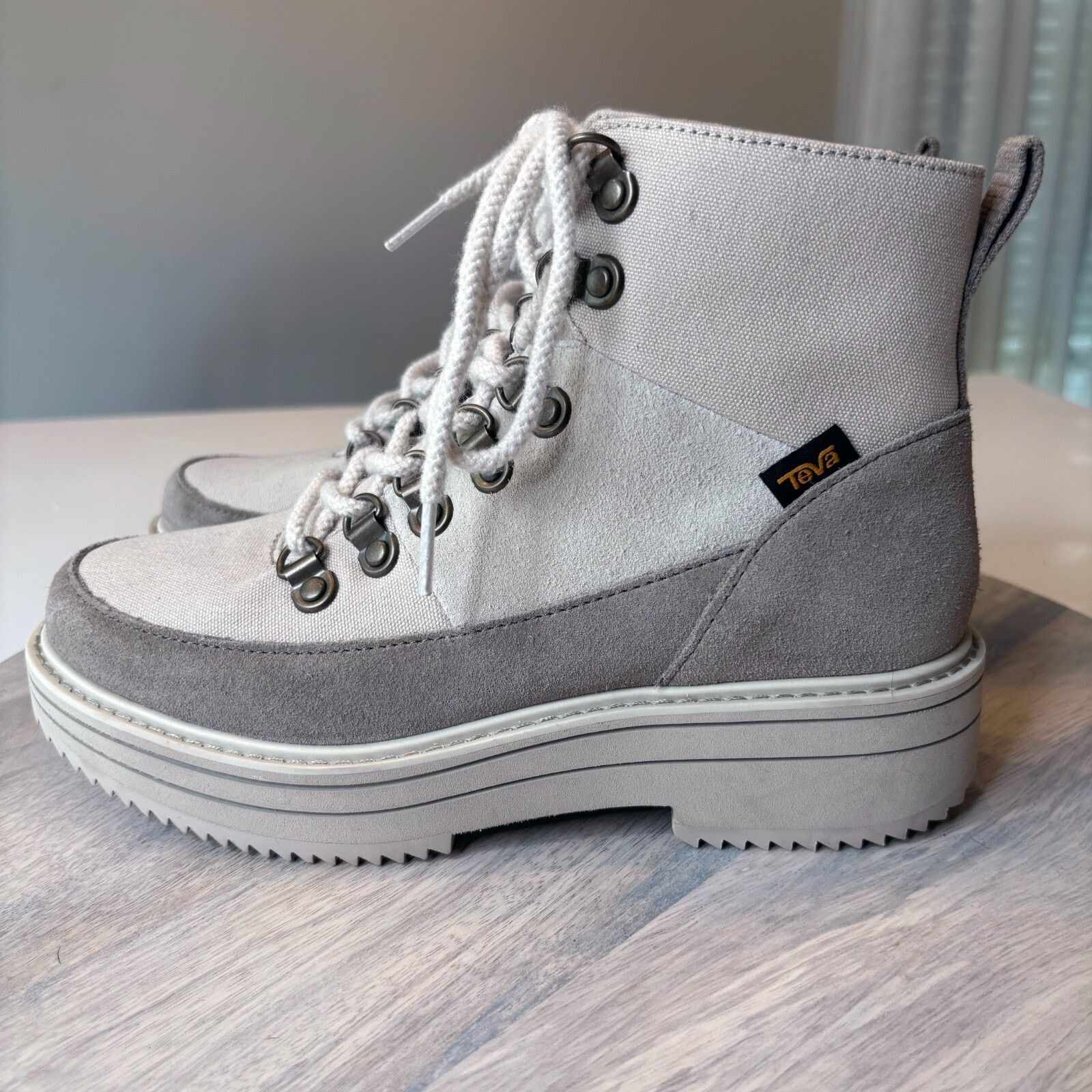Teva Teva Midform Patchwork Women's Boots US Size 6.5 Size US 6.5 / IT 36.5 - 3 Thumbnail