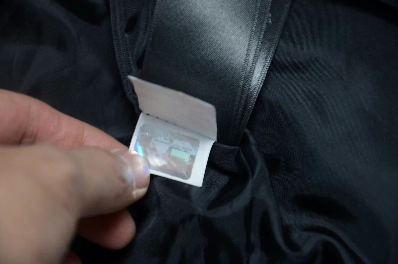 Supreme Supreme × TNF Silver Metallic Shell Jacket Size US S / EU 44-46 / 1 - 8 Thumbnail