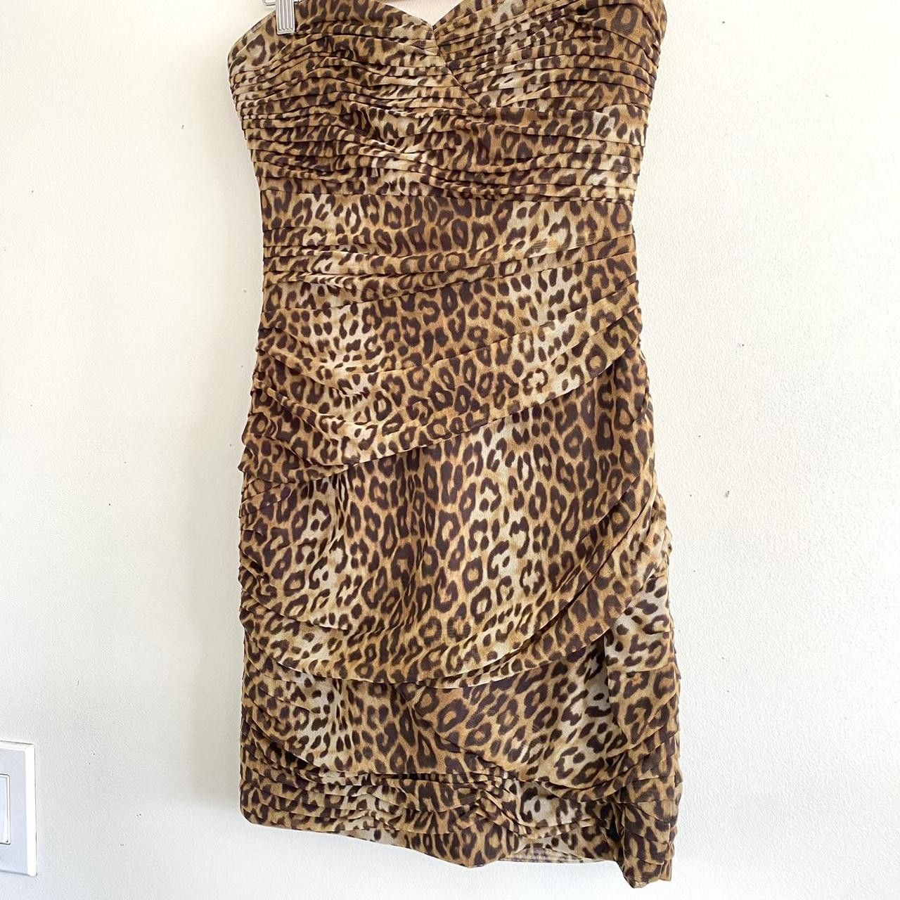 Bcbgmaxazria BCBGMAXAZRIA CHEETAH PRINT SIZE 4 STRAPLESS MINI DRESS Size S / US 4 / IT 40 - 6 Thumbnail