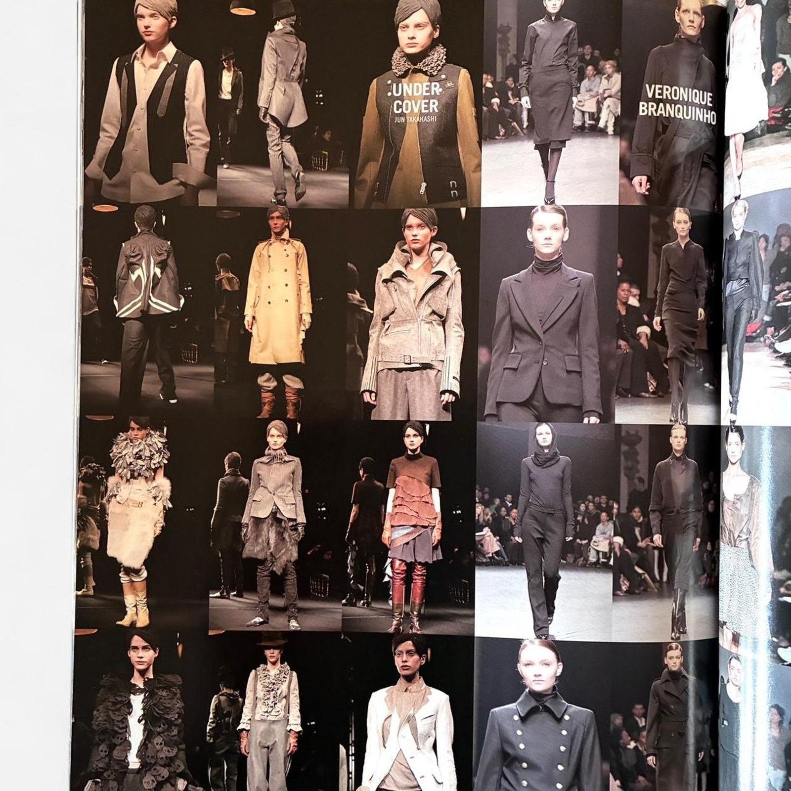 Comme des Garcons × Japanese Brand × Rei Kawakubo High Fashion fashion magazine comme des garçons cover Size ONE SIZE - 4 Thumbnail
