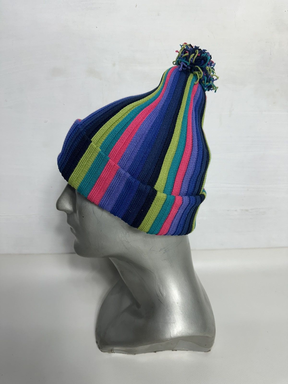 Other Knitting Inn Japanese Multi colour Knitted beanie Hats Size ONE SIZE - 5 Thumbnail