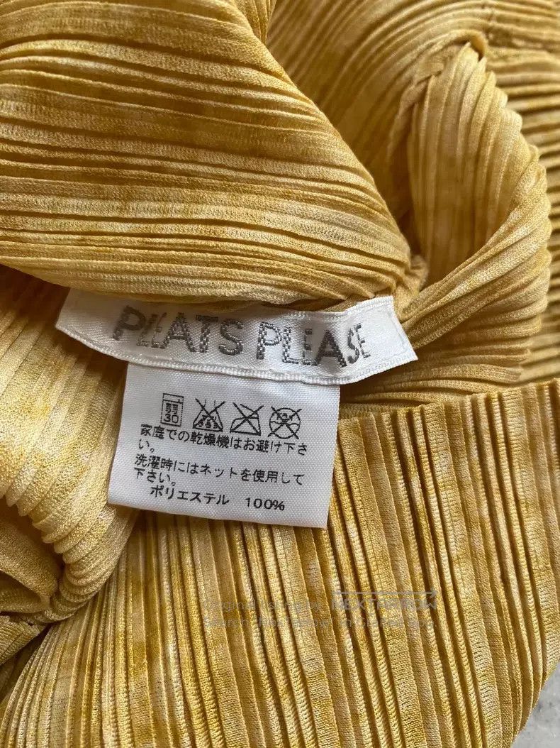 Issey Miyake Issey Miyake Yellow Top Size L / US 10 / IT 46 - 8 Thumbnail