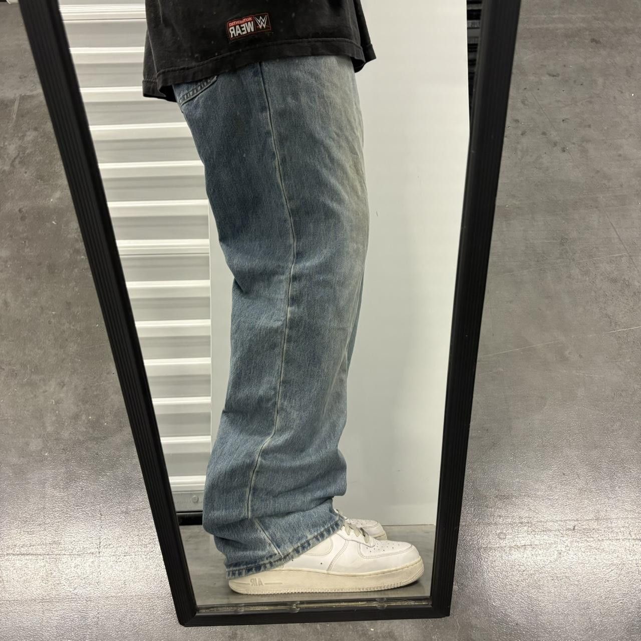 Gap Crazy Vintage Y2K/2000s Super Baggy Gap Easy Fit Medium Wash Denim Jeans! Size US 36 / EU 52 - 2 Thumbnail