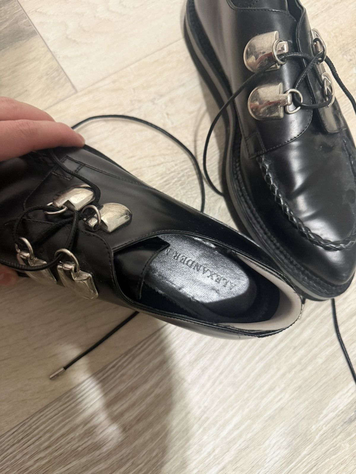 Alexander McQueen Alexander McQueen Leather Lace-Up Shoes – Black Size US 7 / EU 40 - 6 Thumbnail