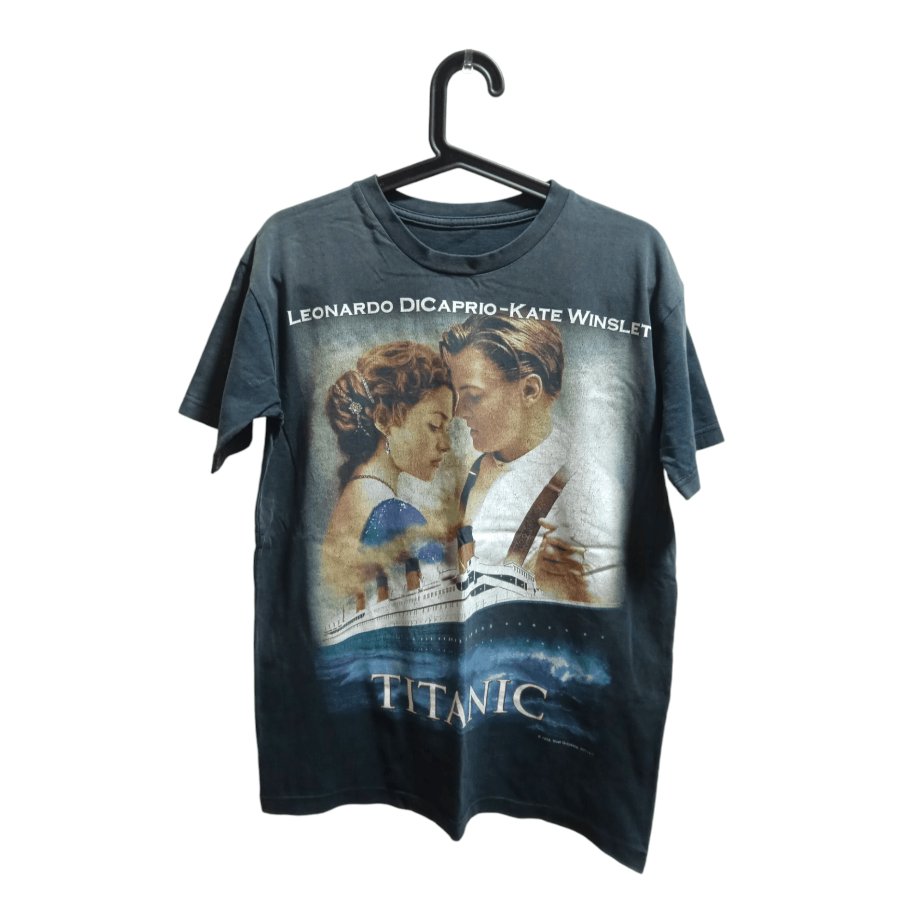 Vintage Vintage 90s Titanic Leonardo DiCaprio Bootleg T Shirt Size US M / EU 48-50 / 2 - 1 Thumbnail
