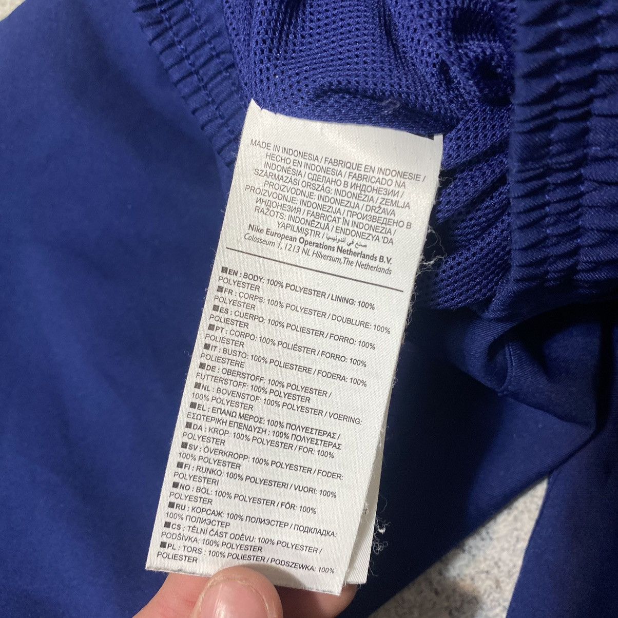 Nike Vintage nike pants barcelona Size US 30 / EU 46 - 10 Thumbnail