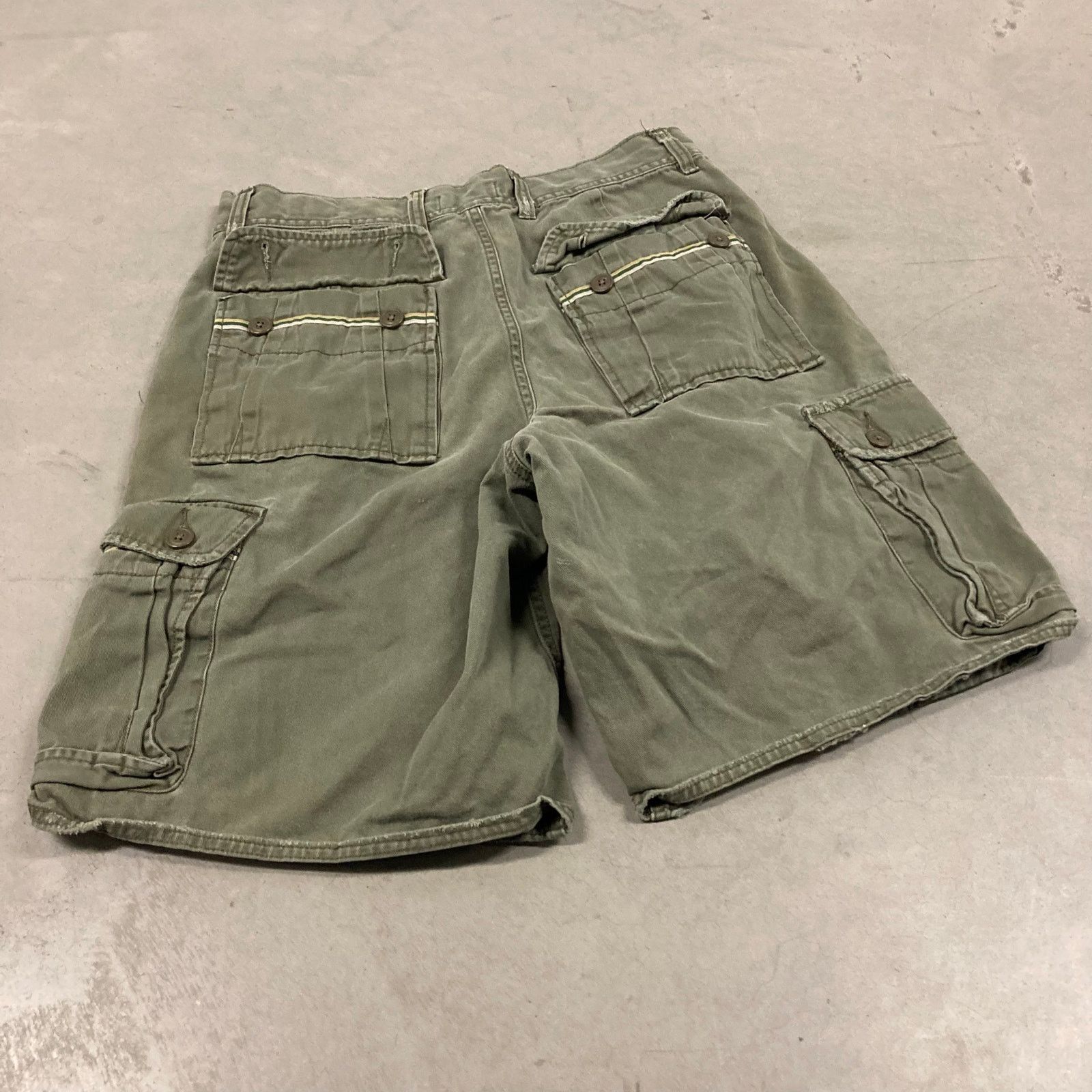 Old Navy × Vintage vintage old navy cargo shorts 32 Size US 32 / EU 48 - 2 Thumbnail