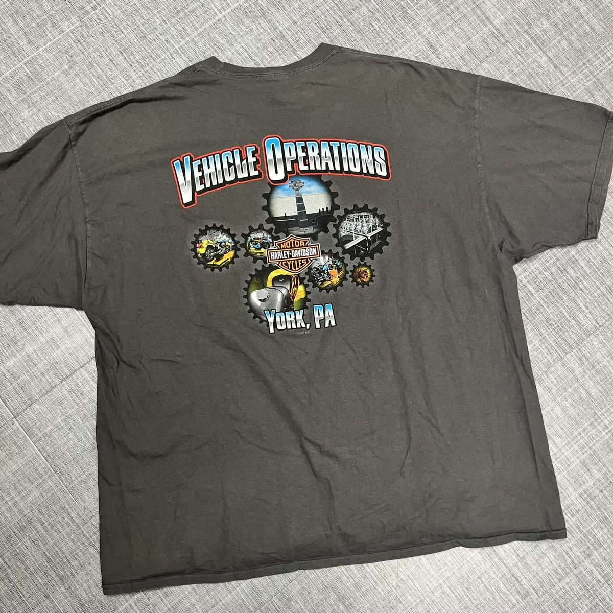 Harley Davidson × Vintage VTG Harley Davidson Vehicle Operations Tee Size US XXL / EU 58 / 5 - 4 Thumbnail