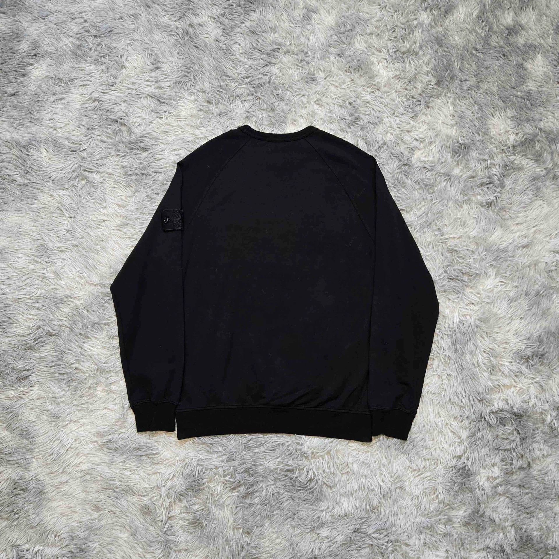 Stone Island stone island black basic sweatshirt size M Size US M / EU 48-50 / 2 - 2 Thumbnail