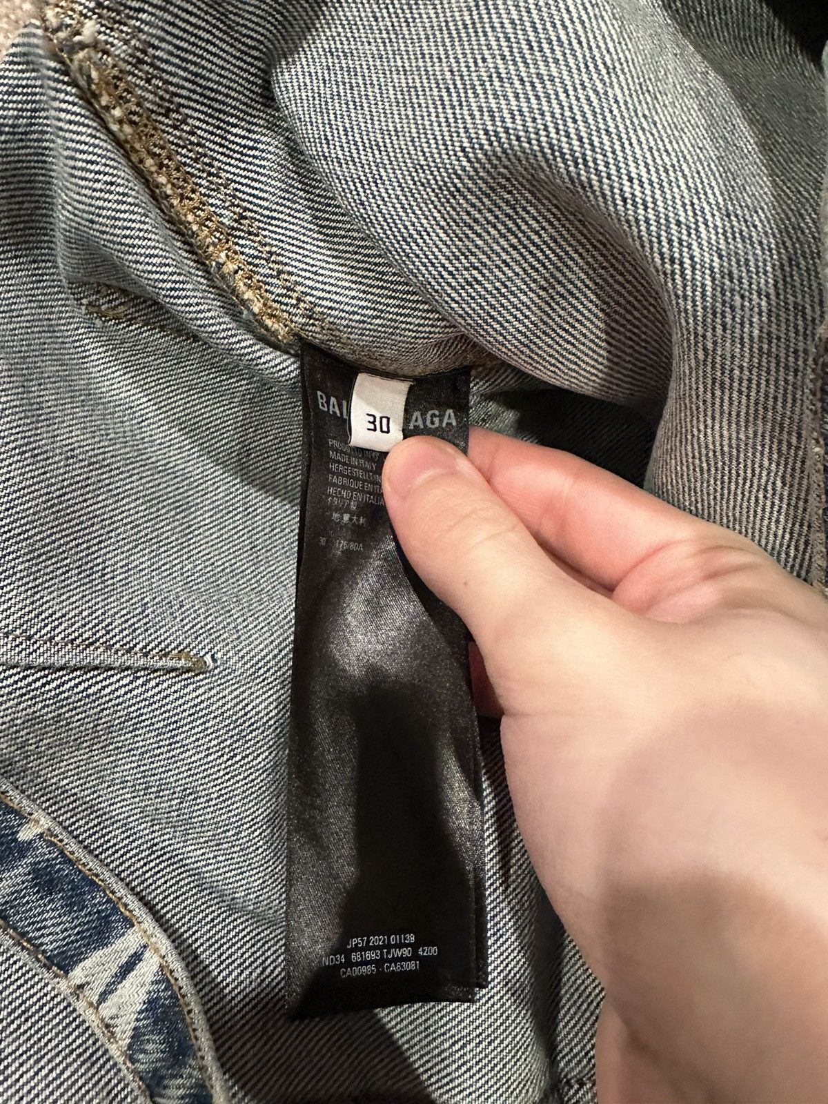 Balenciaga Balenciaga Raver Denim Script Logo Size US 30 / EU 46 - 10 Thumbnail