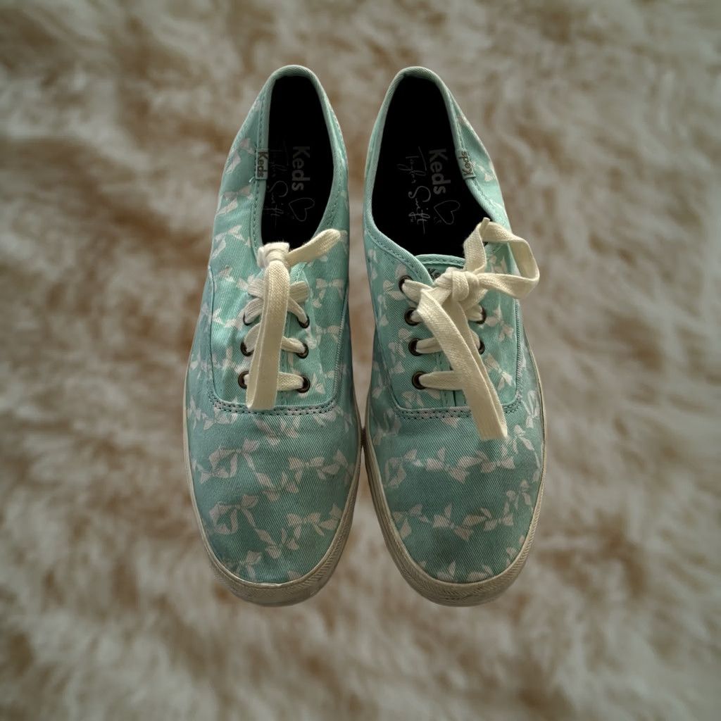 Seller photo, Grailed