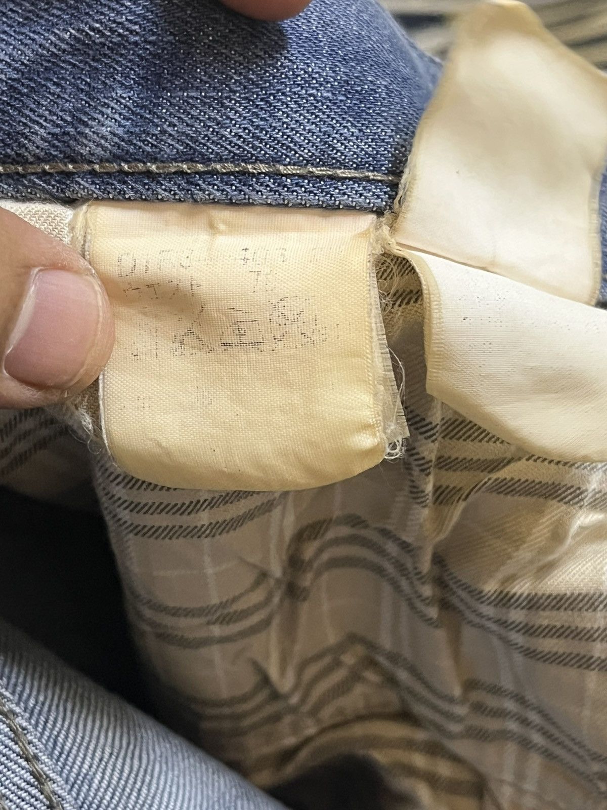 Burberry Vintage Burberry Slim Fit Honeycomb Denim Size US 31 - 10 Thumbnail