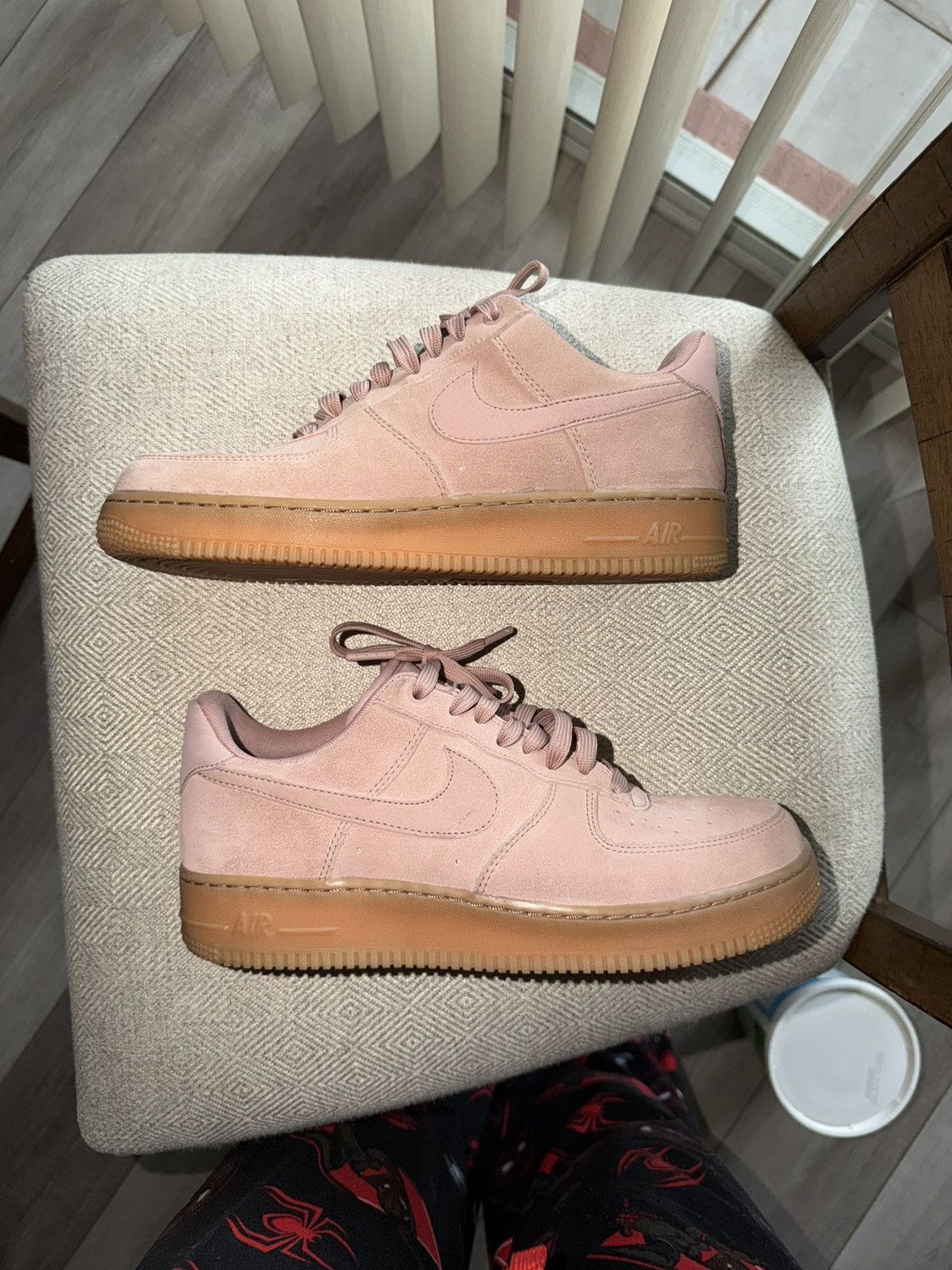 Nike Nike Air Force 1 Low - Suede Particle Pink Size US 9 / EU 42 - 1 Thumbnail