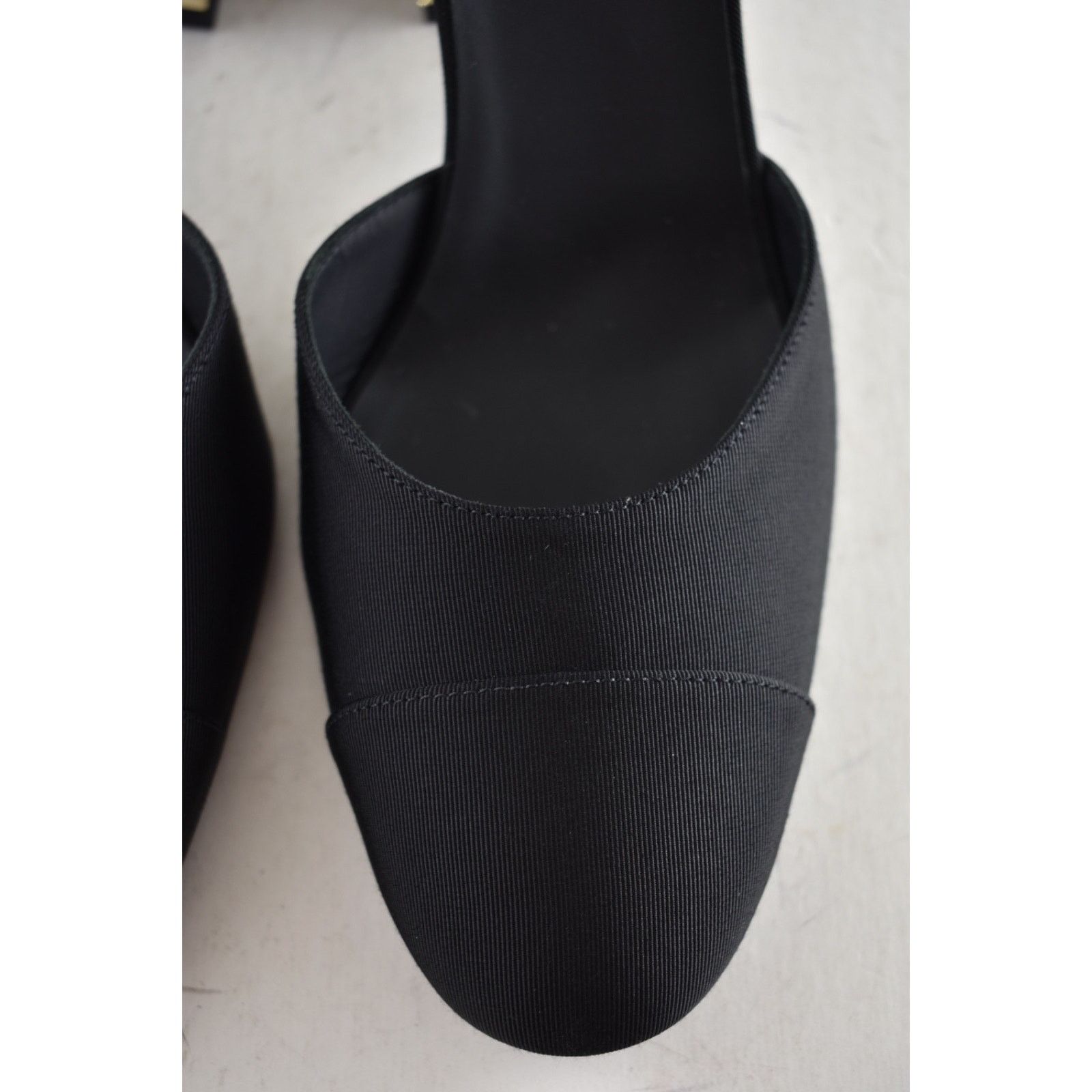 Chanel Chanel Black Crystal CC Gold Mary Jane Block Heel Pumps 40 Size US 10 / IT 40 - 12 Thumbnail