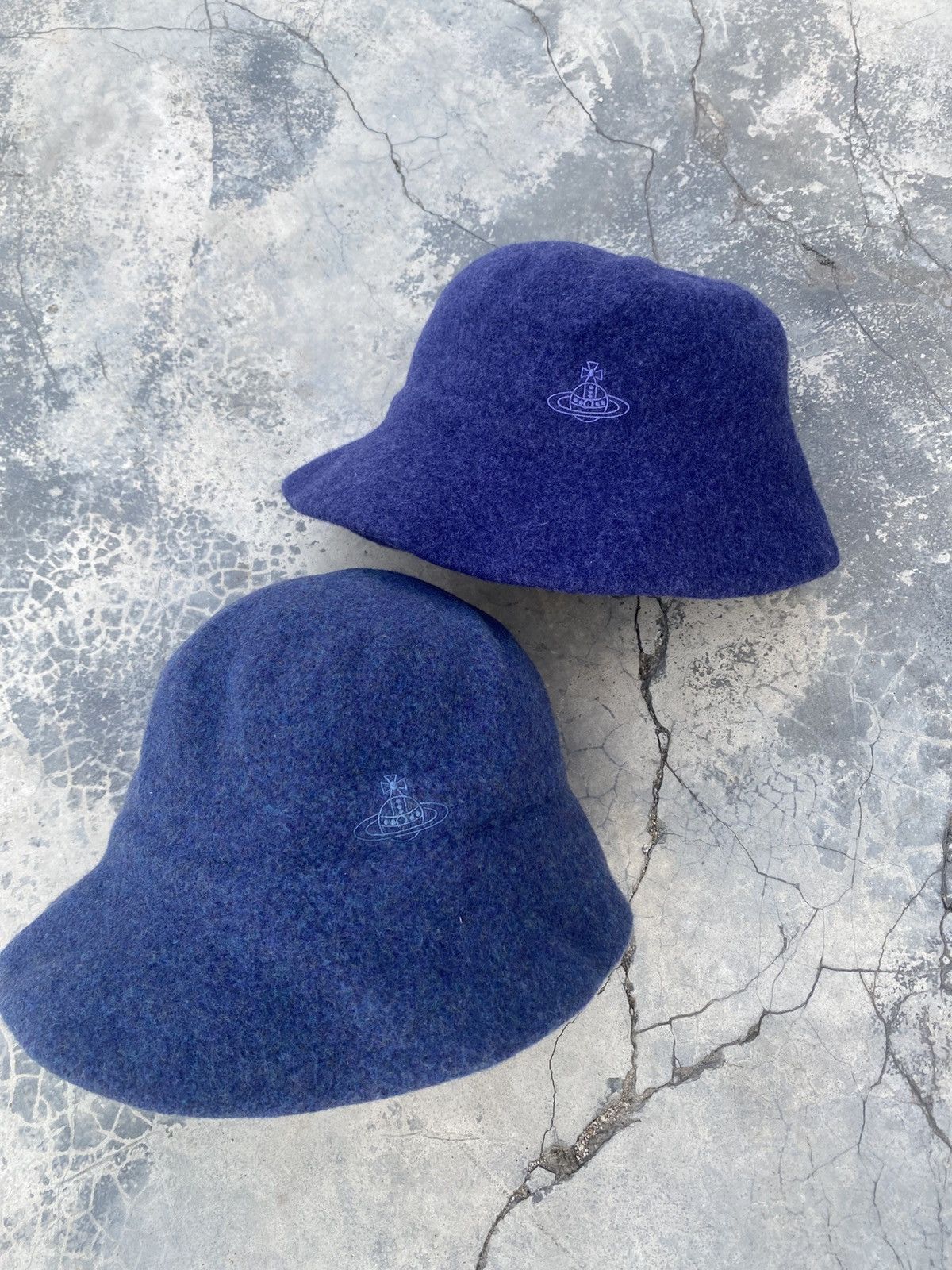 Vivienne Westwood 2 pieces Archives VIVIENNE WESTWOOD Wool Hats Size ONE SIZE - 8 Thumbnail