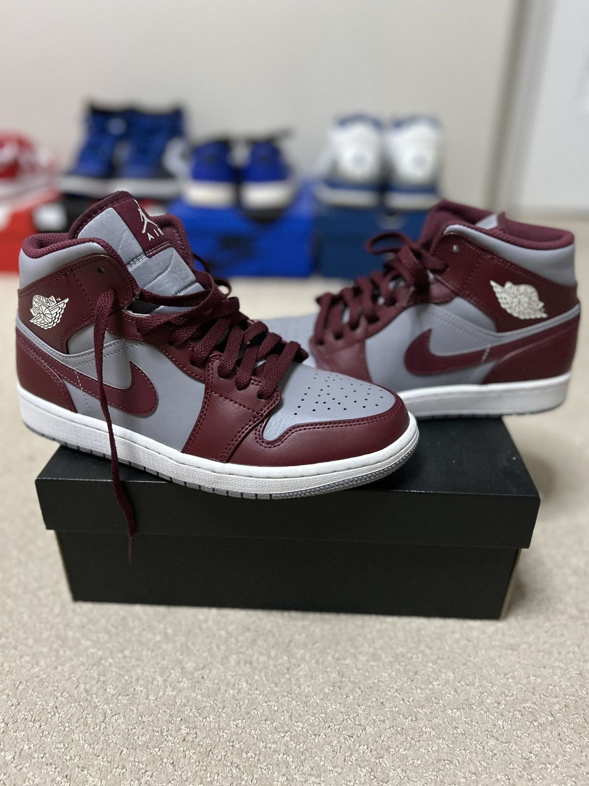 Jordan Brand Jordan 1 mid cherrywood Size US 8.5 / EU 41-42 - 1 Thumbnail