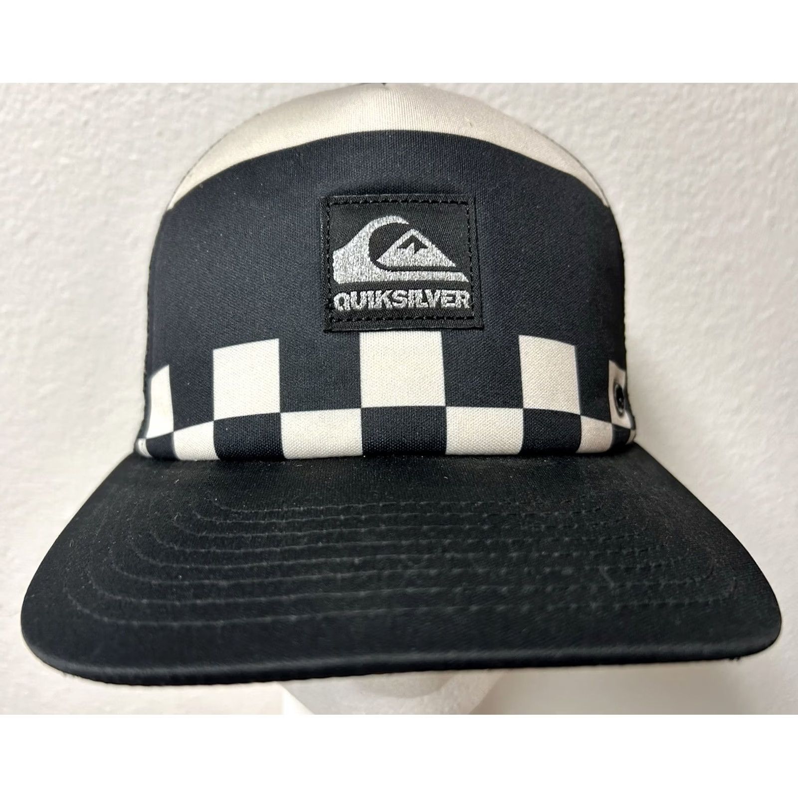 Quiksilver VINTAGE Quiksilver Trucker Hat Cap Adjustable Black White Check Pattern Men Womens One Size Casual Travel Workwear hats Size ONE SIZE - 2 Thumbnail