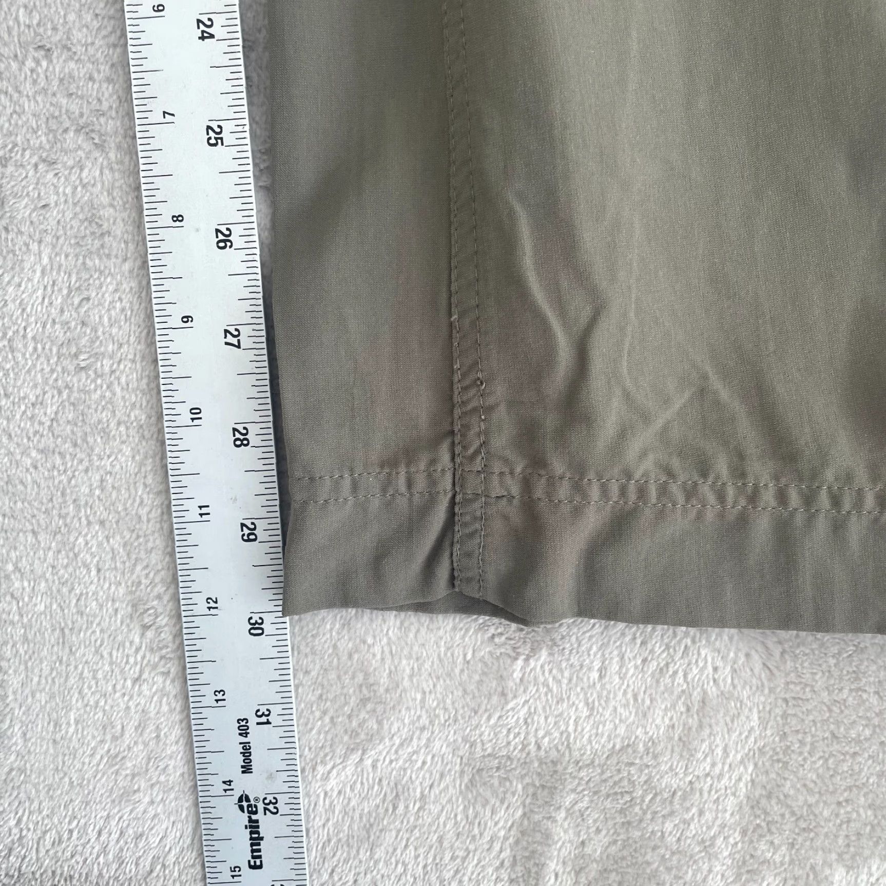 Vintage VINTAGE REI Escalante Hiking Pants Women 10 Green Nylon UPF 50 Ankle Zip Hike Outdoors Size 32" / US 10 / IT 46 - 7 Thumbnail