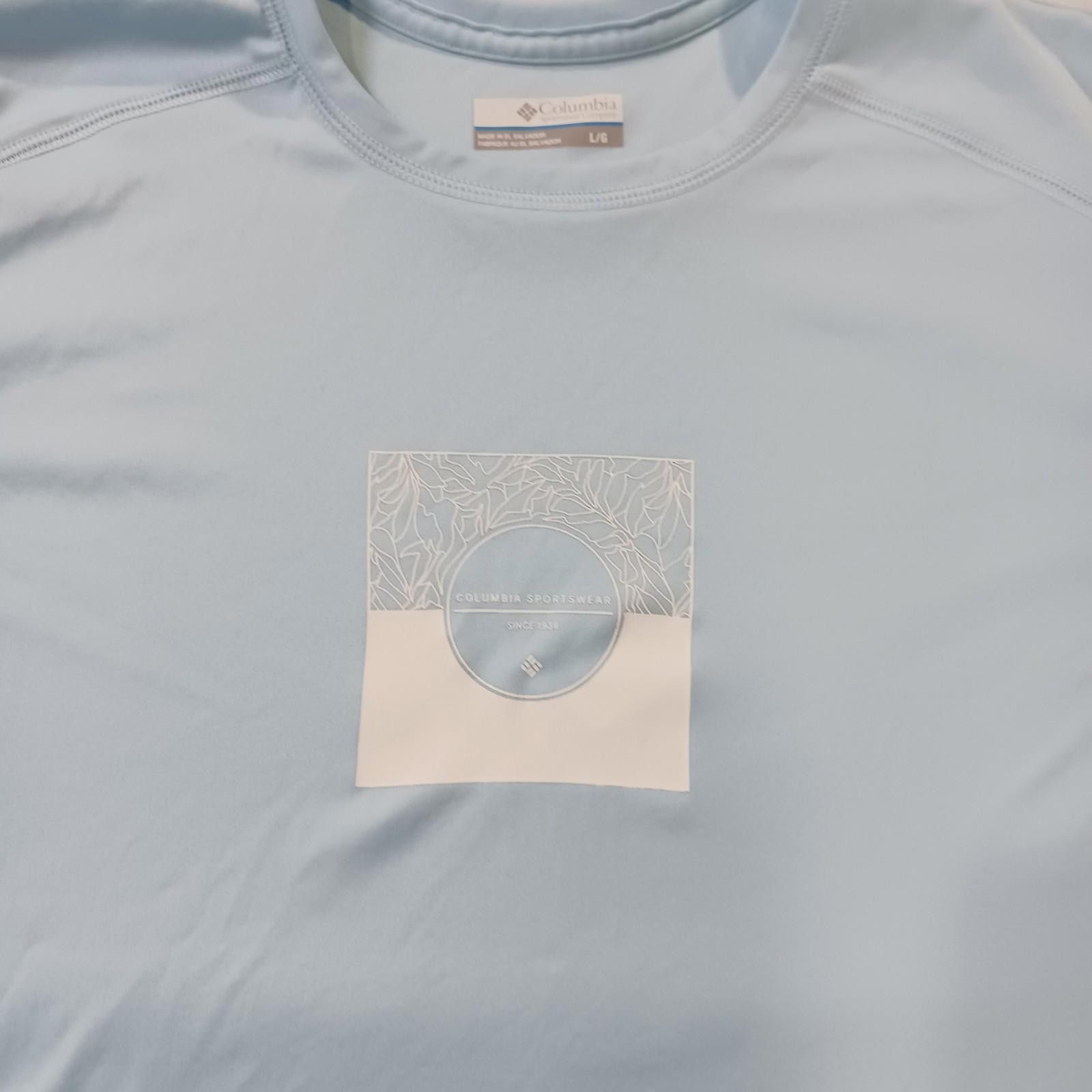 Columbia Columbia Omni-Shade AL8460 Women's Blue T-Shirt Size Large Size L / US 10 / IT 46 - 10 Thumbnail