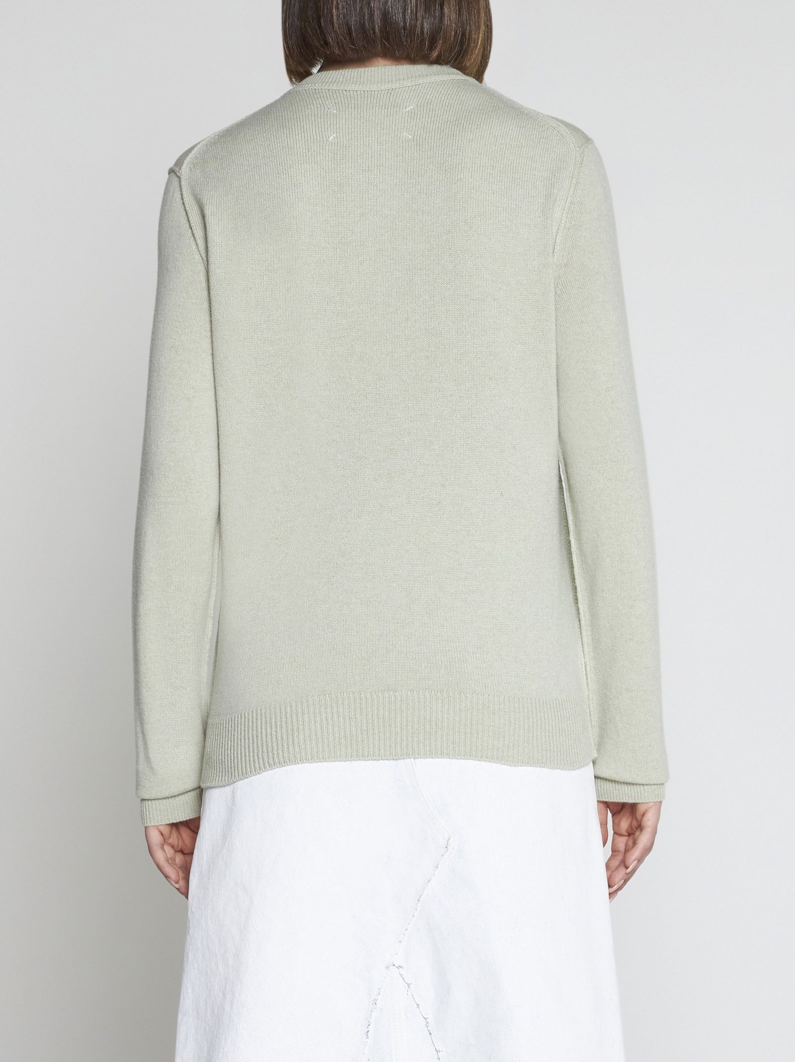 Maison Margiela o1y0625 Cashmere Blend Sweater in Light Green Size XS / US 0-2 / IT 36-38 - 4 Thumbnail
