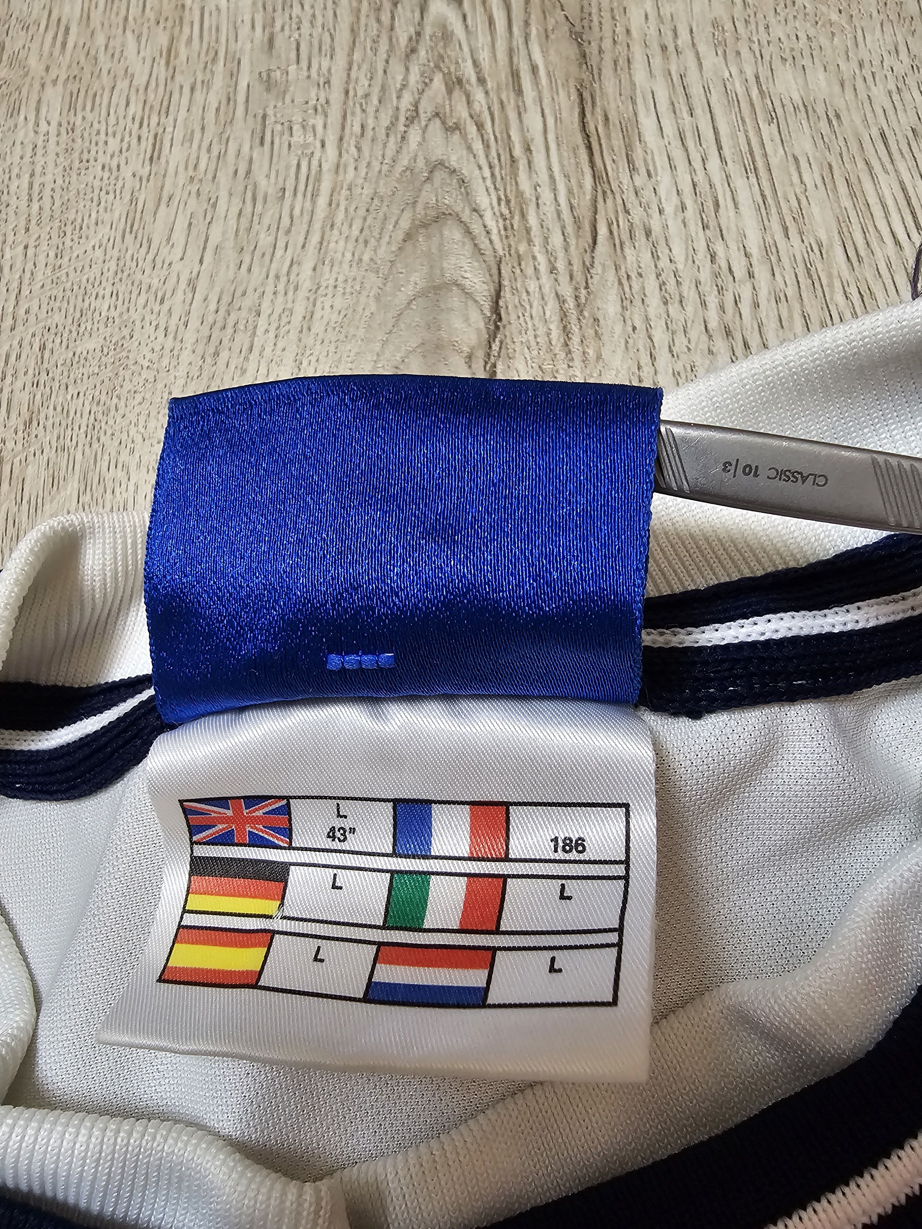 Vintage ENGLAND 1999 2001 HOME VINTAGE FOOTBALL SHIRT SOCCER JERSEY Size US L / EU 52-54 / 3 - 8 Thumbnail