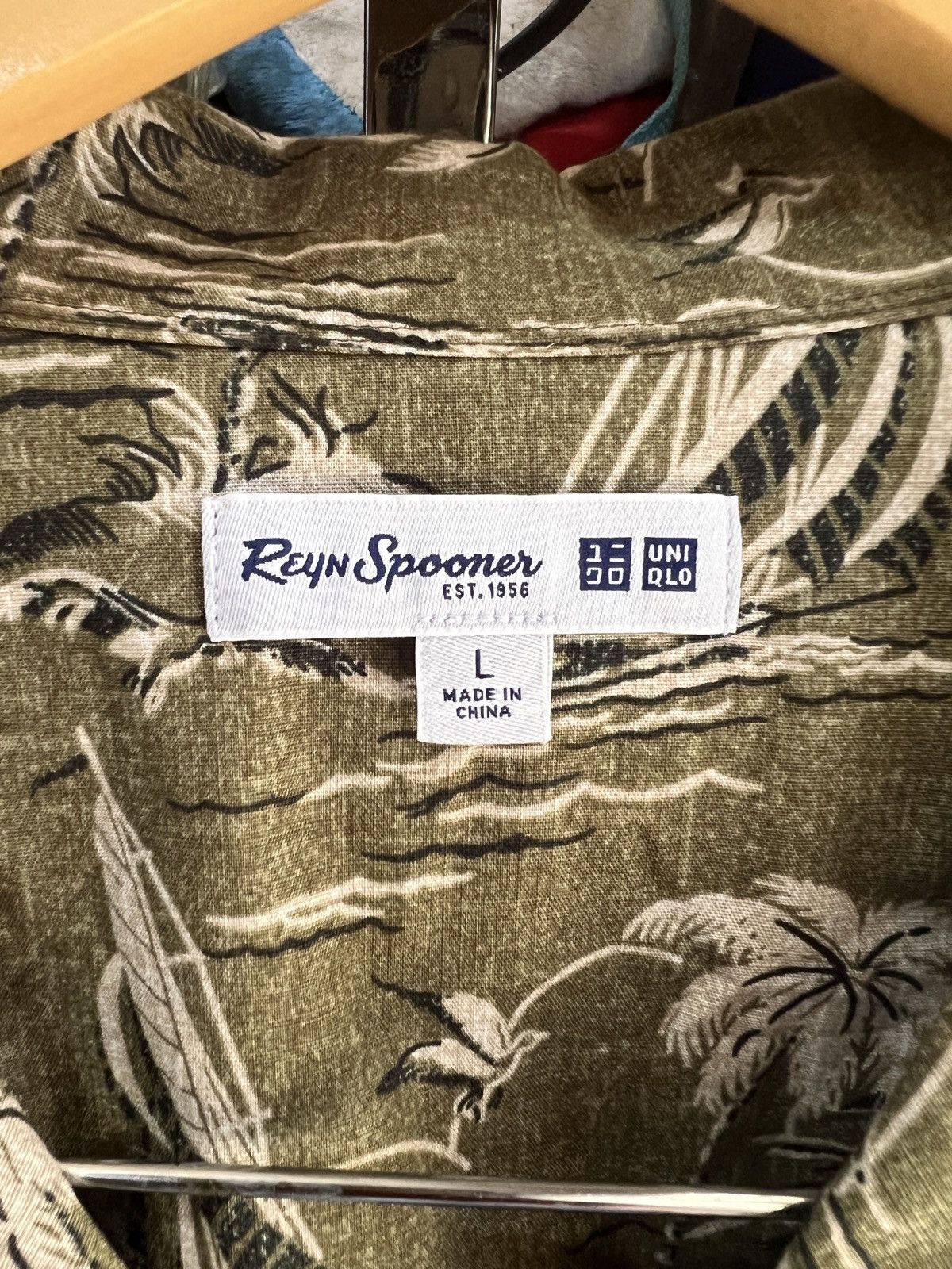 Reyn Spooner 🔥Rare Reyn Spooner x Uniqlo Fullprinted Shirt Size US M / EU 48-50 / 2 - 9 Thumbnail