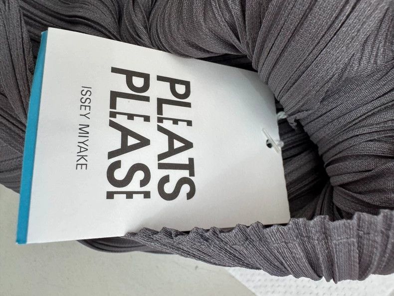 Issey Miyake Issey Miyake size:3 Classic grey long dress Size S / US 4 / IT 40 - 2 Thumbnail