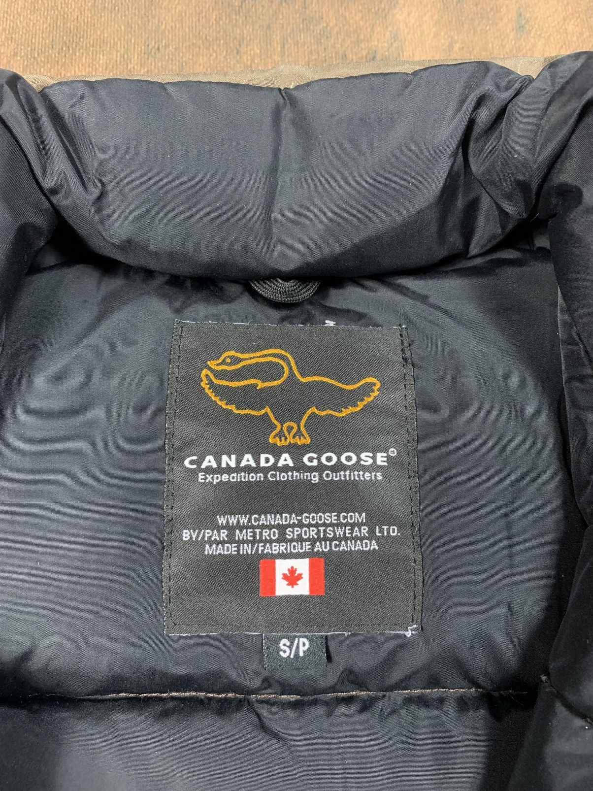 Canada Goose × Vintage Vintage Canada Goose Brown Down Puffer Vest Size US S / EU 44-46 / 1 - 15 Thumbnail