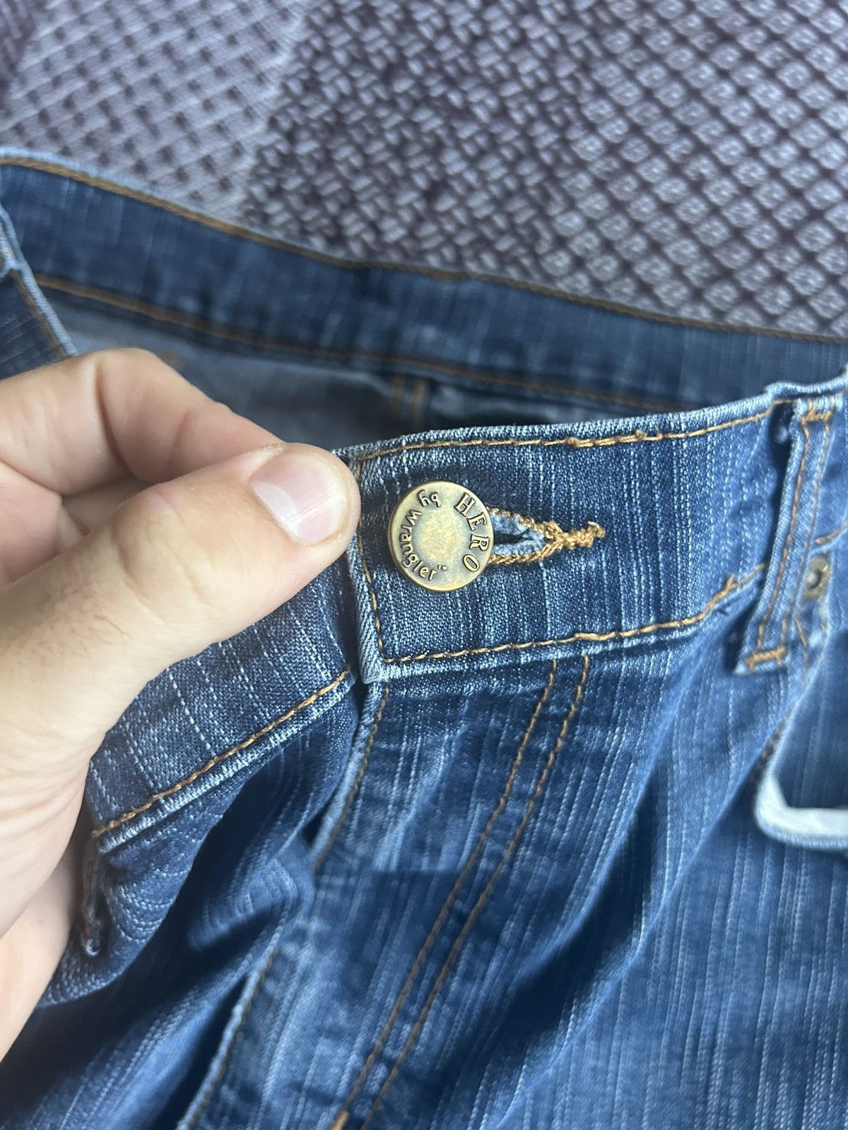 Wrangler Hero by Wrangler Regular Jeans Washed Denim Streetwear Style Size US 34 / EU 50 - 10 Thumbnail