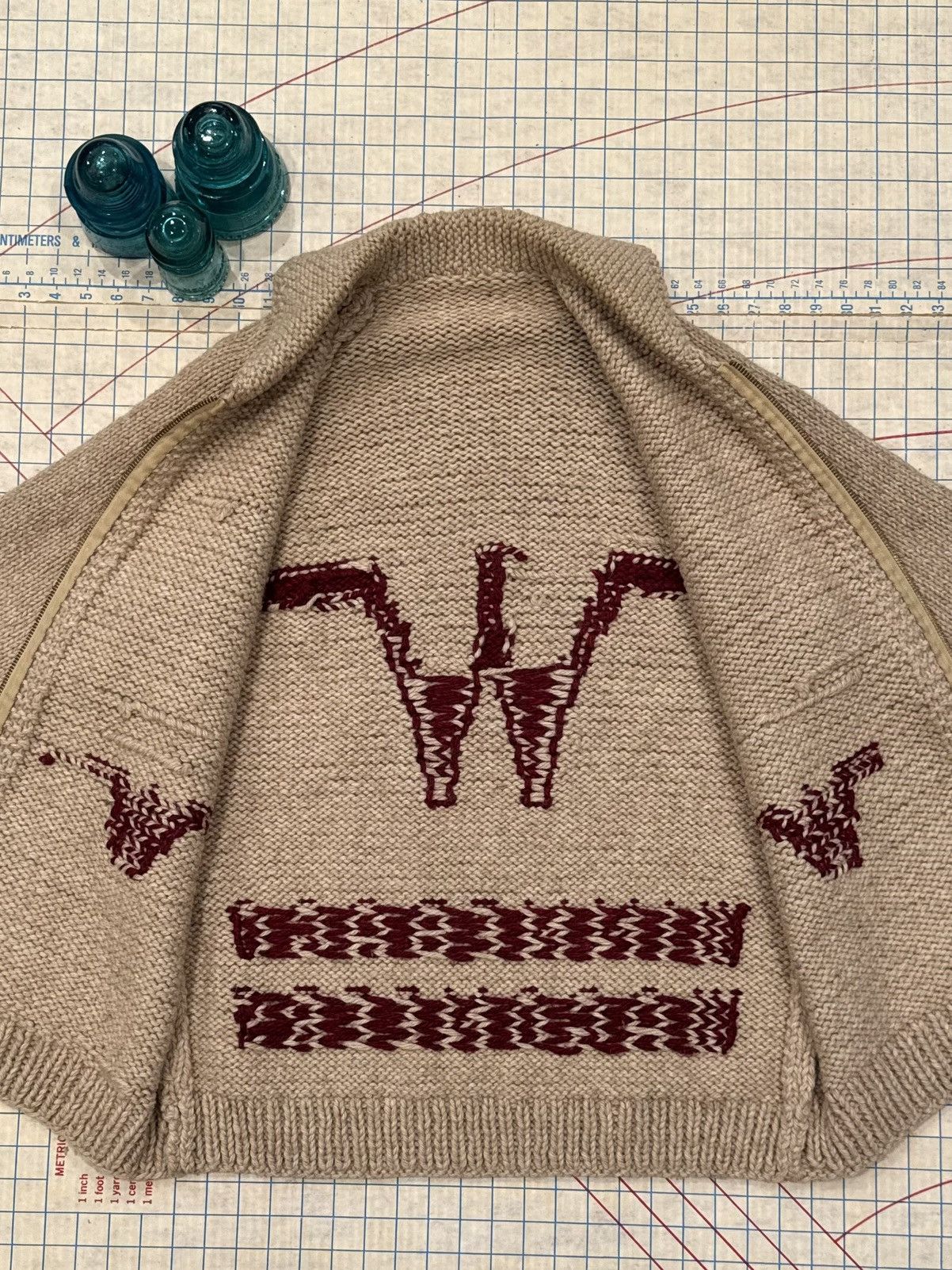 Vintage Vintage Winnebago Wagoneers Knit Cowichan Sweater Fits Large Size US L / EU 52-54 / 3 - 10 Thumbnail