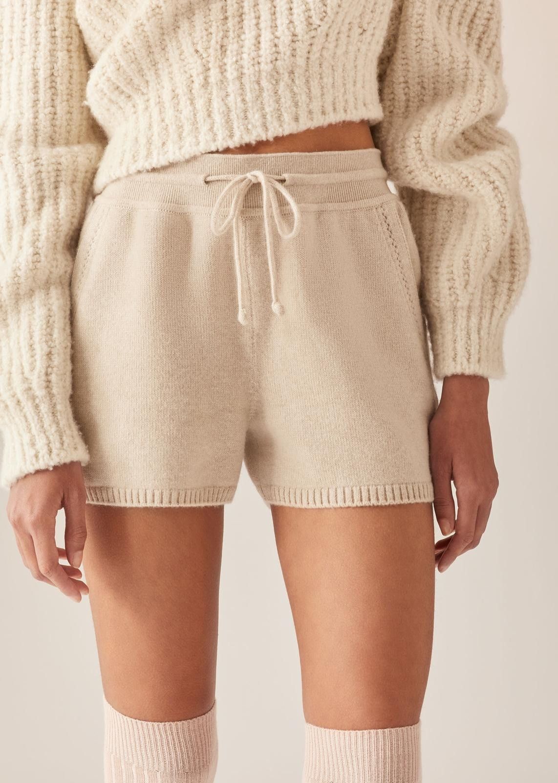 Loro Piana o1srvl11e1024 Cocooning Fine Ajour Short in Beige Size 28" / US 6 / IT 42 - 4 Thumbnail