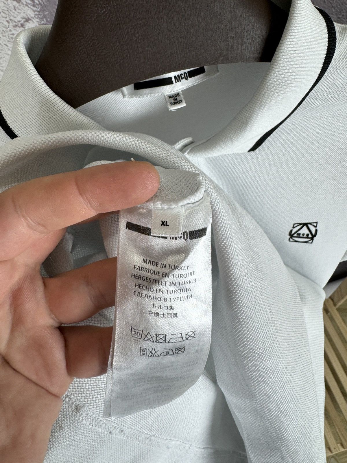 Alexander McQueen McQ by Alexander McQueen white striped polo tee shirt Size US XL / EU 56 / 4 - 11 Thumbnail