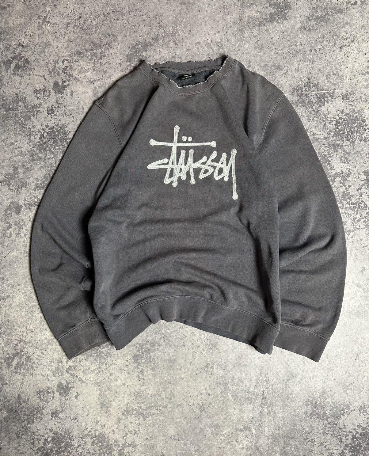 Stussy Y2K Made in USA Stussy Crewneck Pullover Logo Grey Size US L / EU 52-54 / 3 - 1 Thumbnail