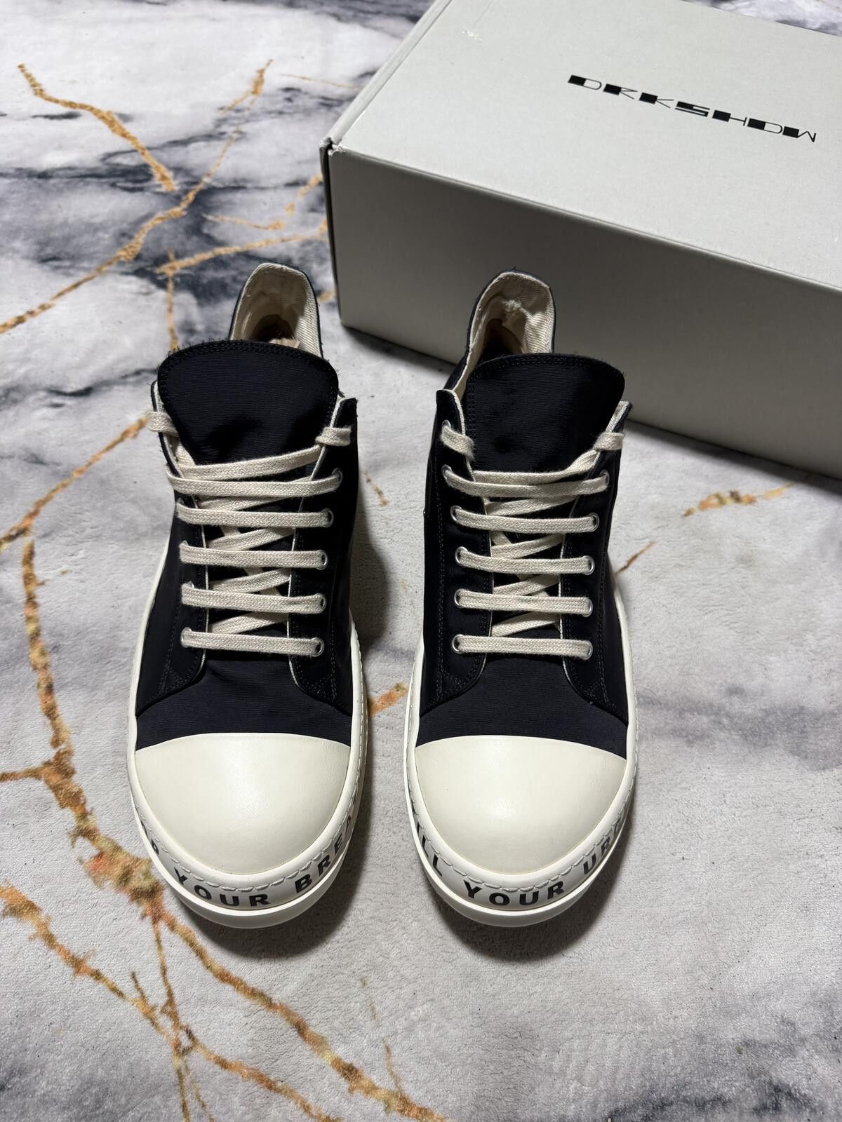 Rick Owens Rick Owen’s EDFU DRKSHDW Ramone Low ‘Stop Your Breath’ Black Size US 11 / EU 44 - 2 Thumbnail