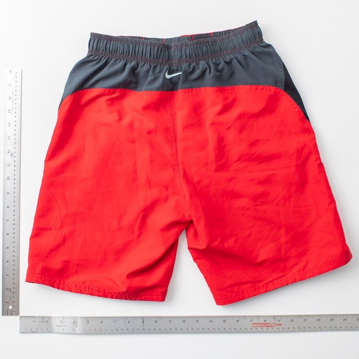mens black nike swim trunks
