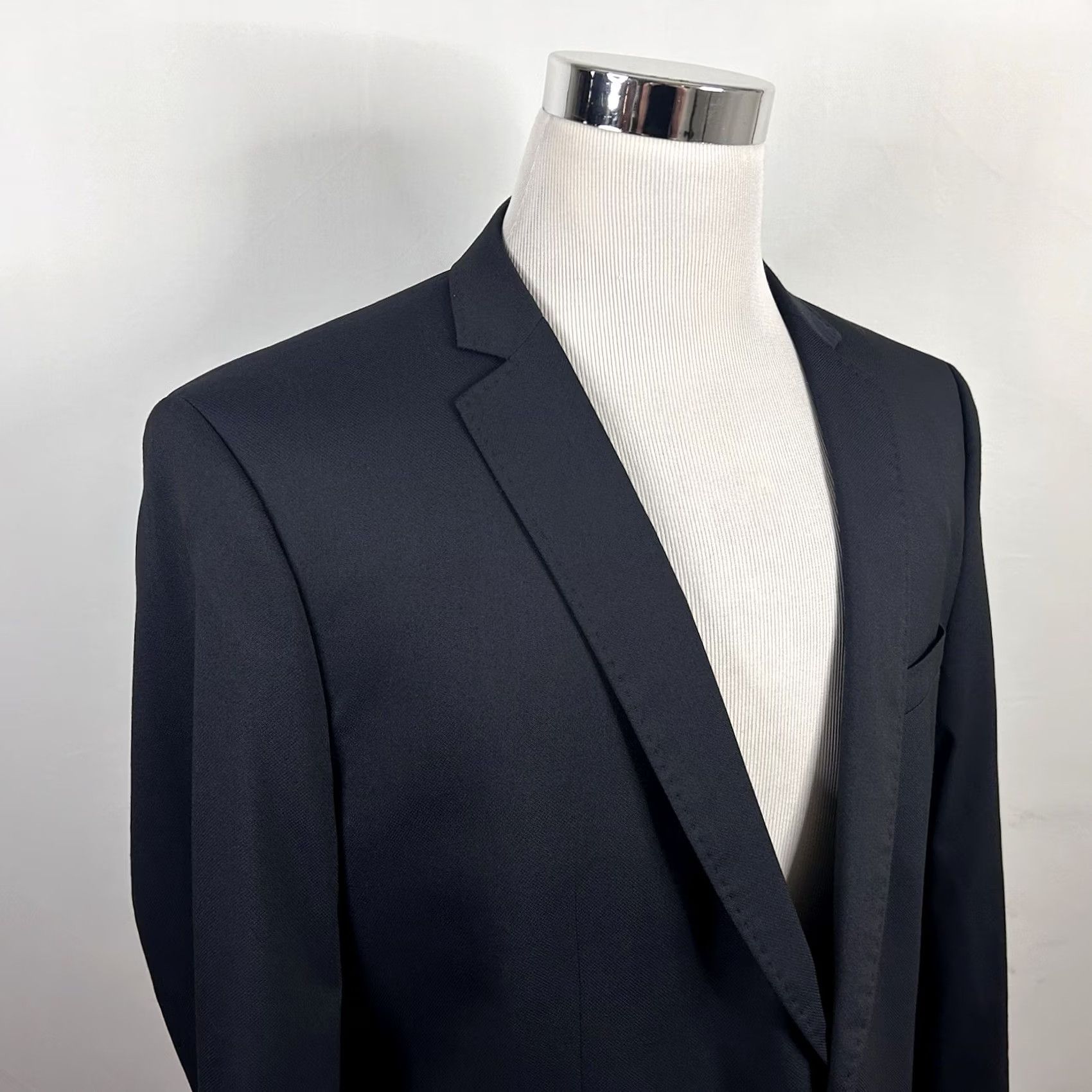 Zara NWT Zara Man Basic 46R Sport Coat Dark Navy Blue Two Button Vented Poly Blend Sport Coat Mens 2 Button Notch Lapel Regular Fit Navy Blue Size US XS / EU 42 / 0 - 2 Thumbnail