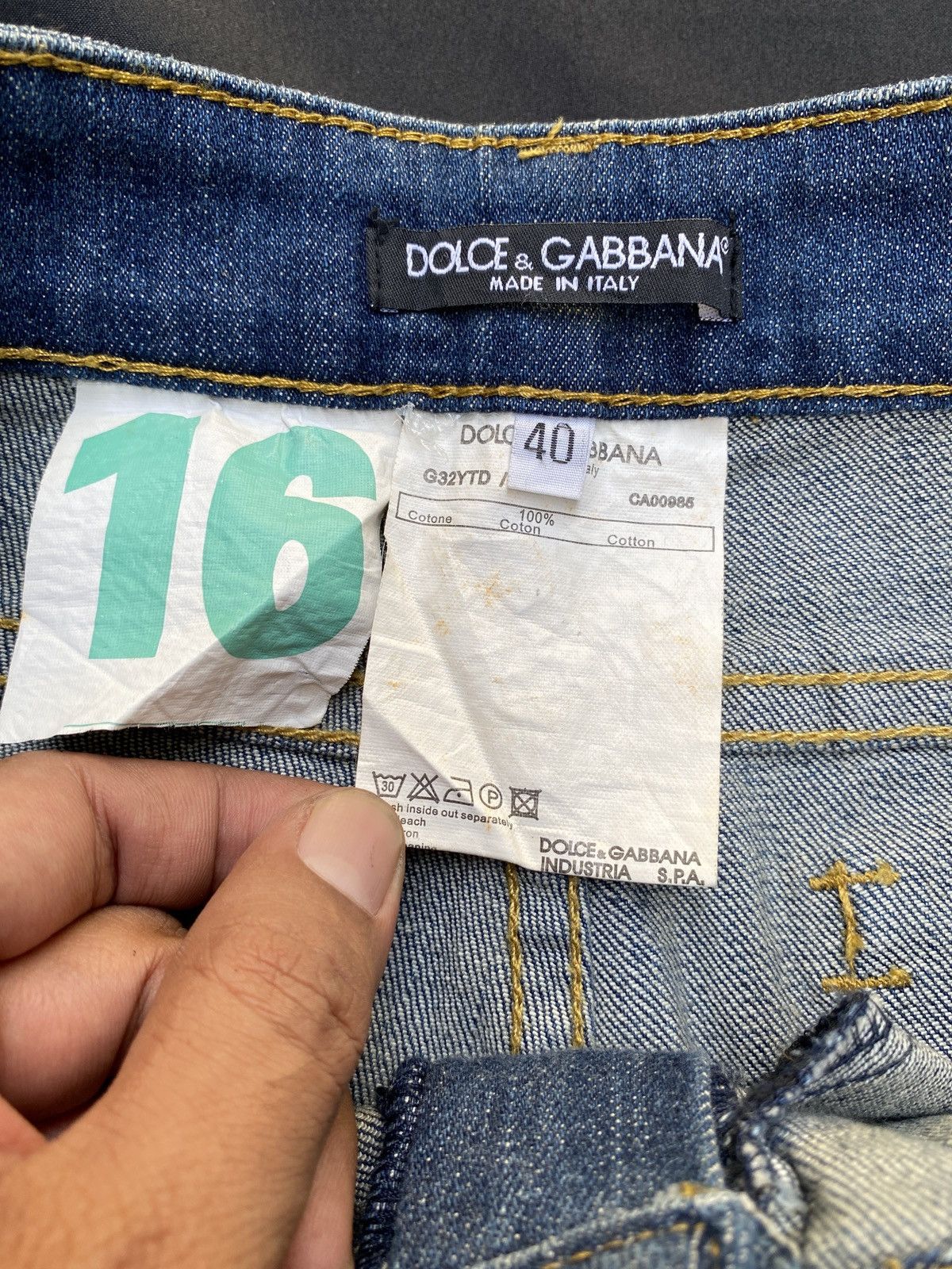 Dolce & Gabbana × Vintage Vintage D&G Dolce & Gabbana Trompe l’oeil Painted Denim Size 28" / US 6 / IT 42 - 8 Thumbnail