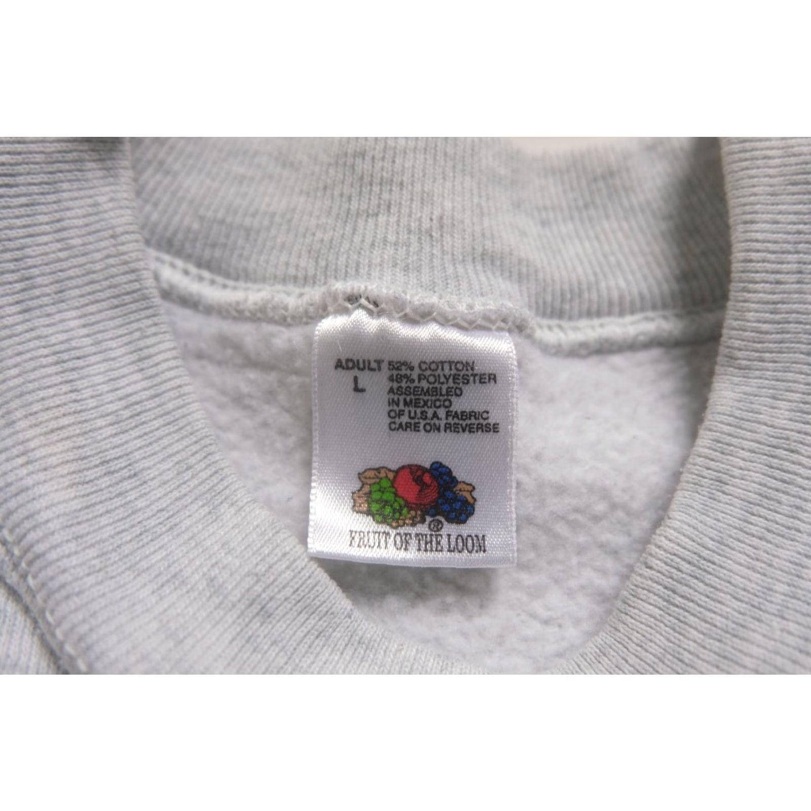 Fruit Of The Loom VINTAGE Fruit of the Loom Webster New York Graphic Gray Distressed Sweatshirt L Size US L / EU 52-54 / 3 - 7 Thumbnail