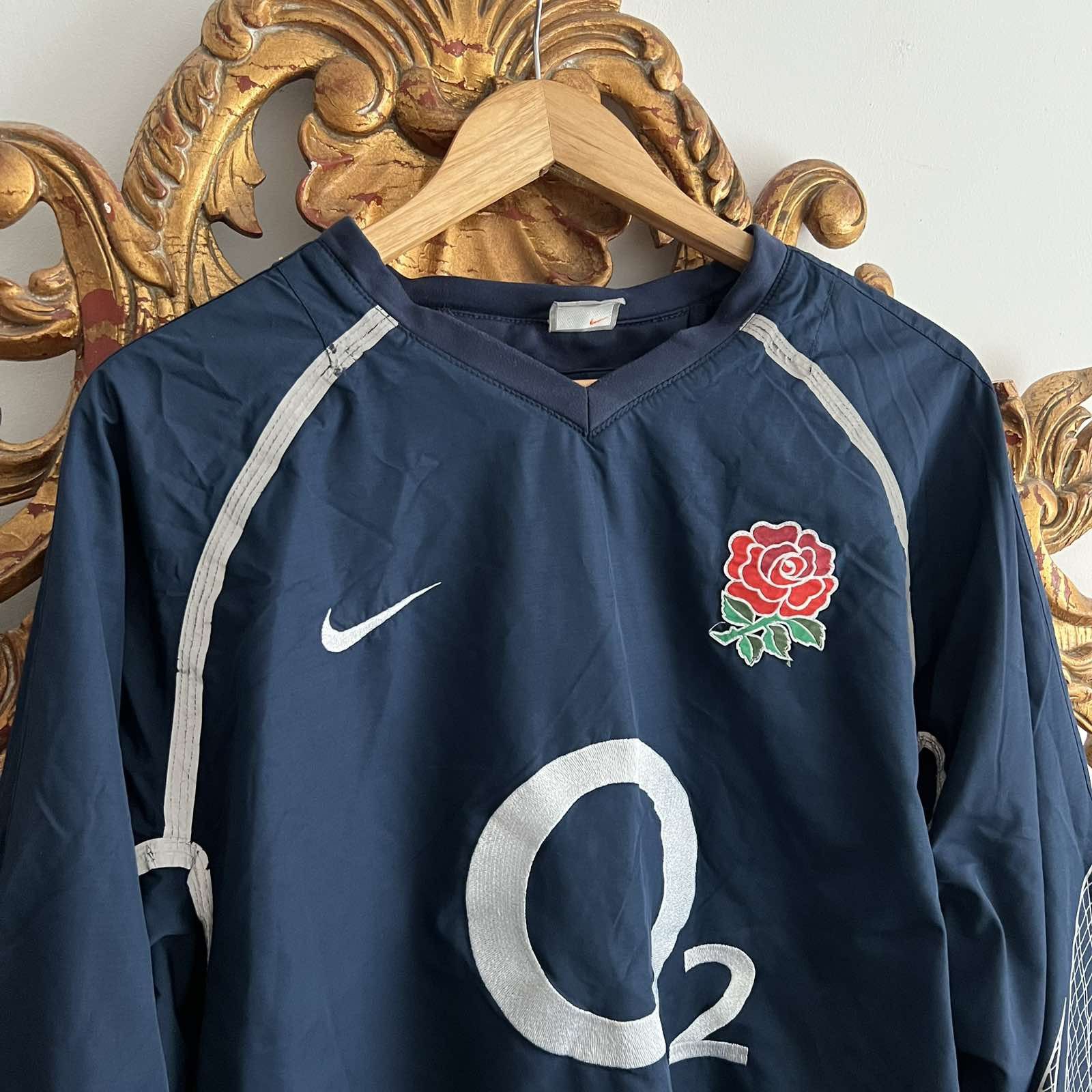 Nike 00s Nike England Vintage Oversized Nylon Retro Jacket Sz L Size US L / EU 52-54 / 3 - 2 Thumbnail