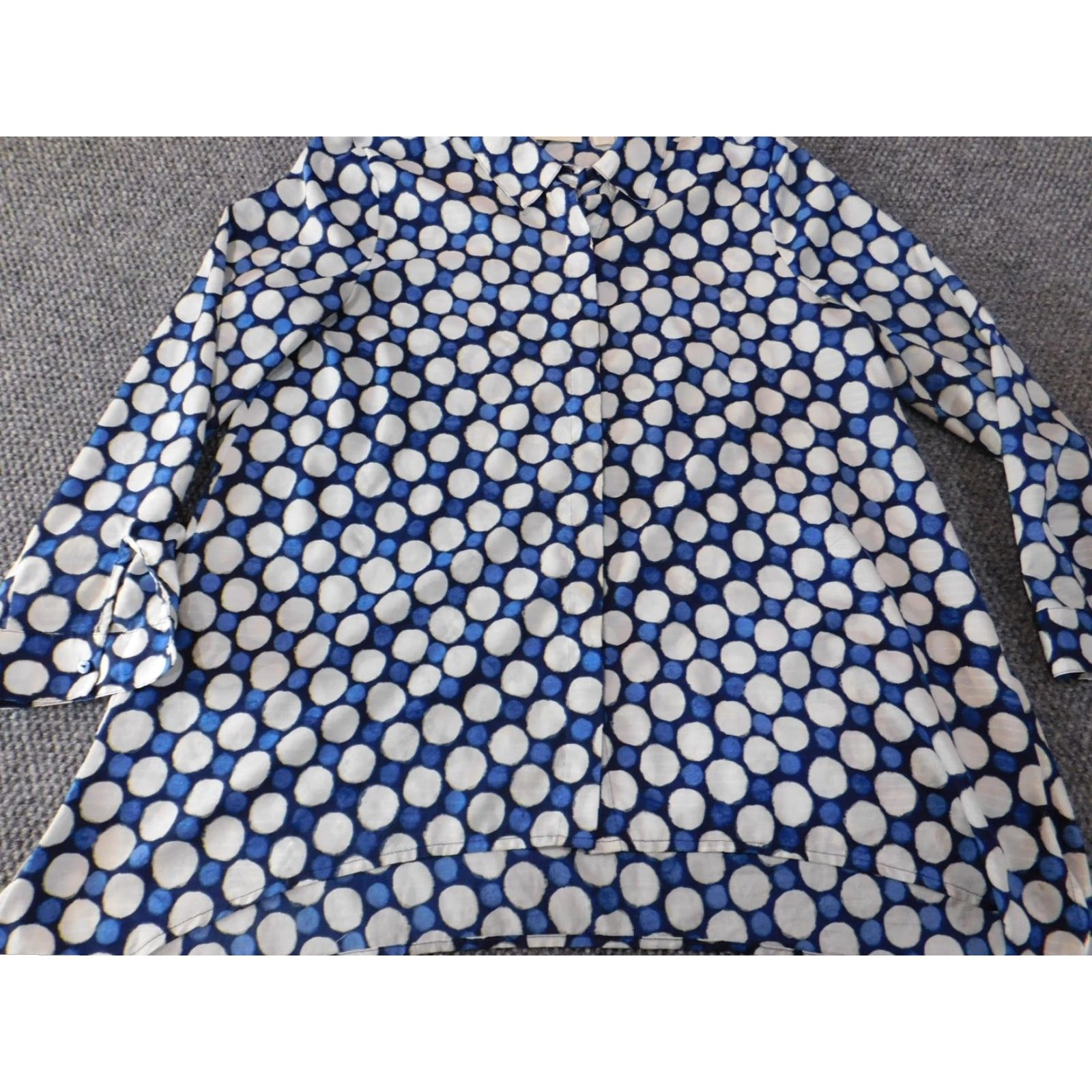 Vintage Chicos Button-Up Shirt Womens Blue Polka Dot Polyester Long Sleeve Collared Casual Designer Oversized Basic Pullover Size 1 Size XS / US 0-2 / IT 36-38 - 2 Thumbnail