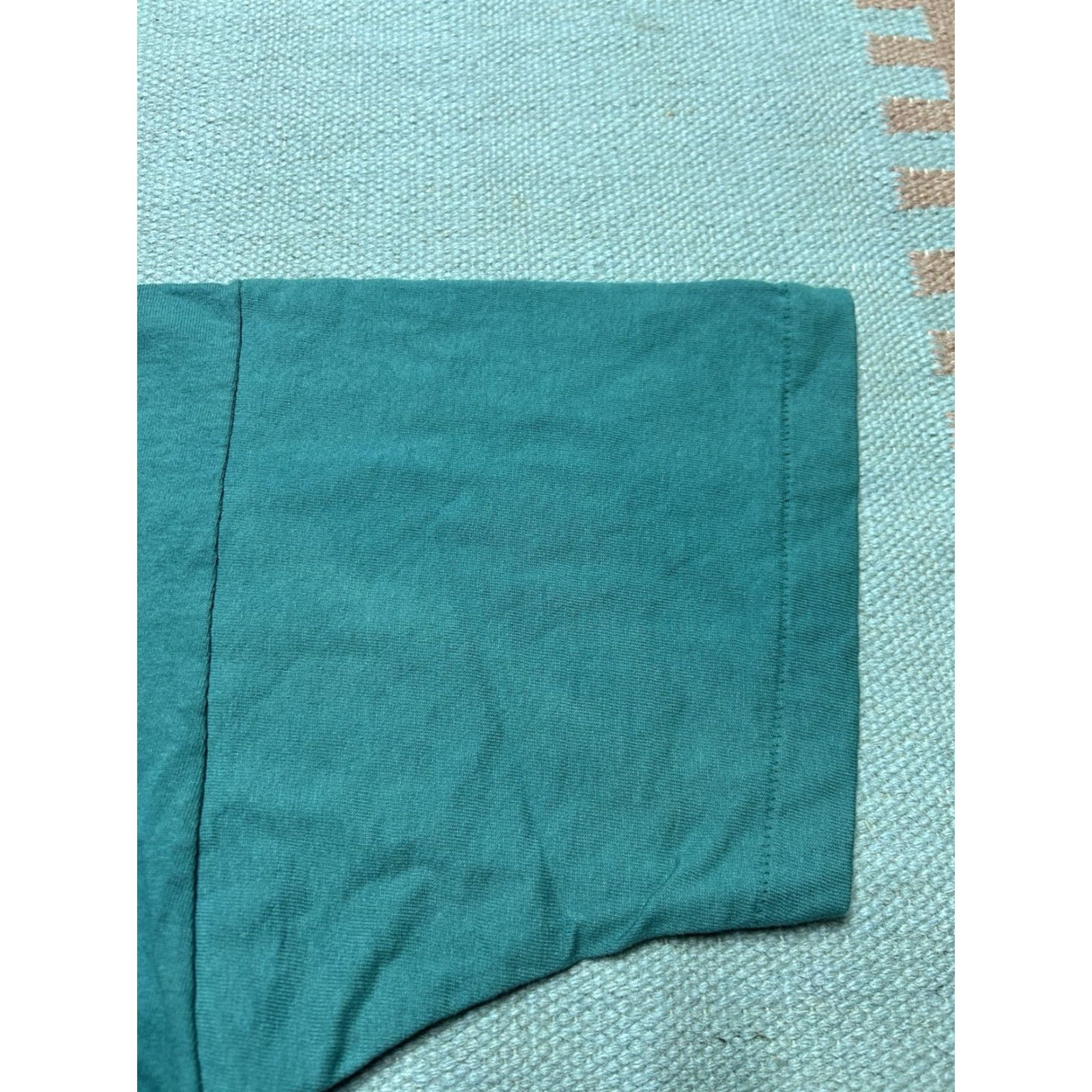 Vintage VINTAGE 80s B.V.D Pocket T-Shirt Cotton Large Mens Teal Blue Turquoise Pockets Vintage 80s Shirt Size US L / EU 52-54 / 3 - 5 Thumbnail