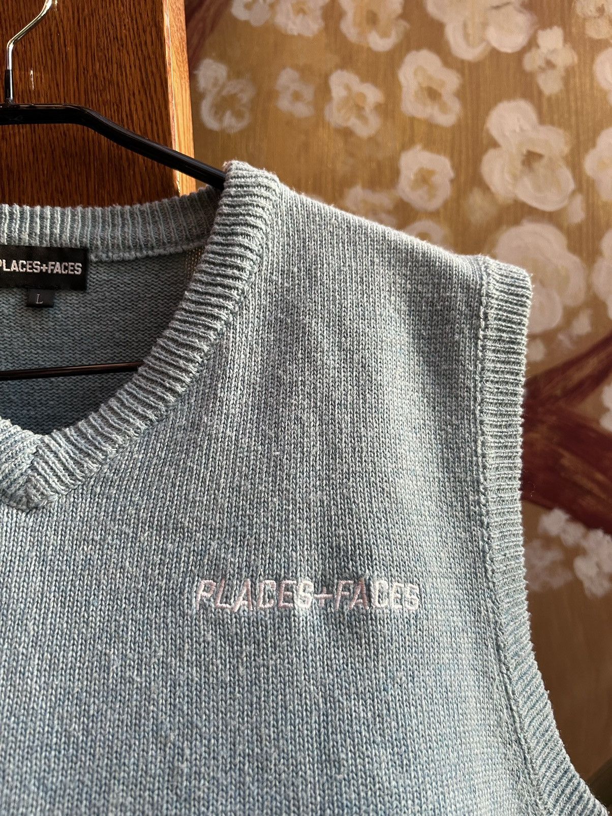 Places + Faces Places + Faces P+F Signature Logo Knitted Vest Wool Blend Size US L / EU 52-54 / 3 - 7 Thumbnail
