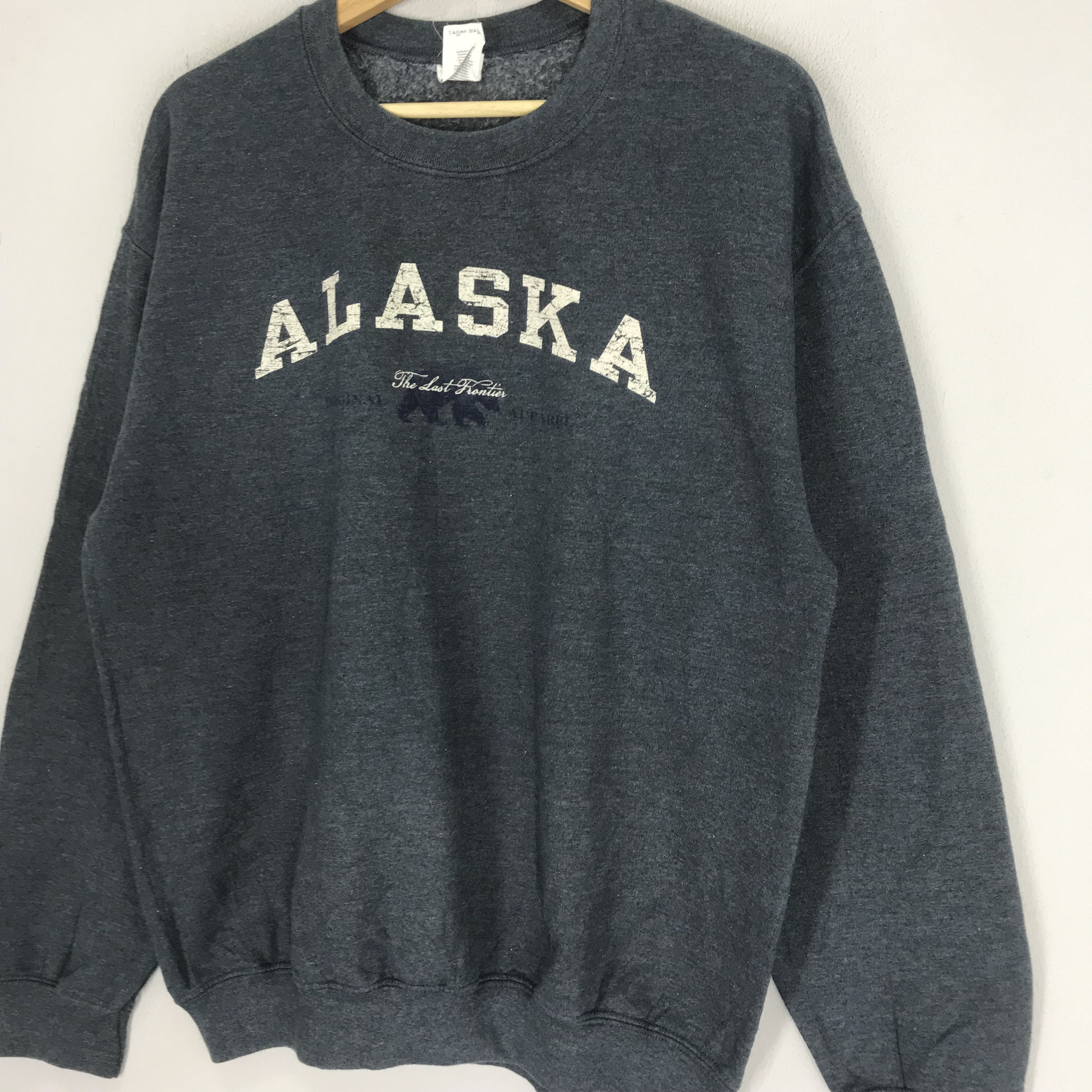 Vintage Vintage Alaska Polar Bear Gray Sweatshirt - 293 Size US M / EU 48-50 / 2 - 3 Thumbnail