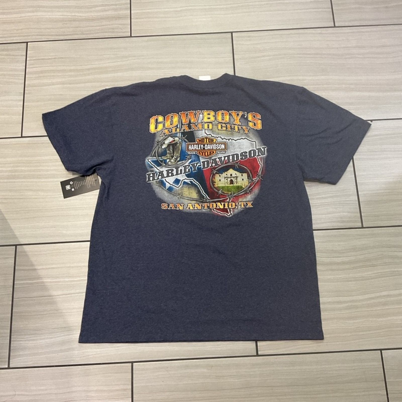 Harley Davidson Harley Davidson "Cowboys Alamo City" San Antonio, TX T-Shirt Size US XL / EU 56 / 4 - 5 Thumbnail